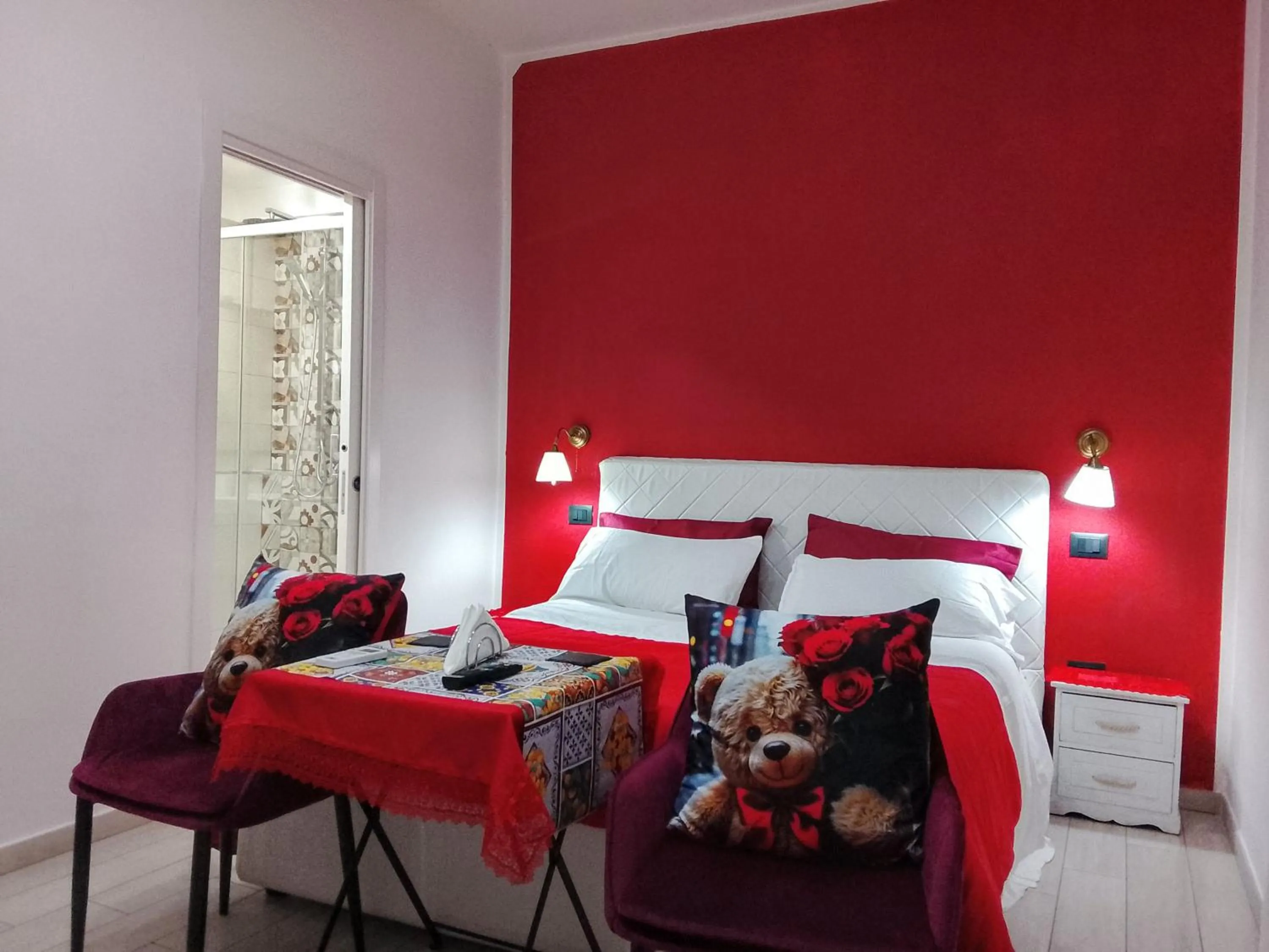 Triple Room with Private Bathroom in Domus Michaeli B&B Pompei perfetto per famiglie e gruppi Camere confortevoli vicino agli Scavi e al centro