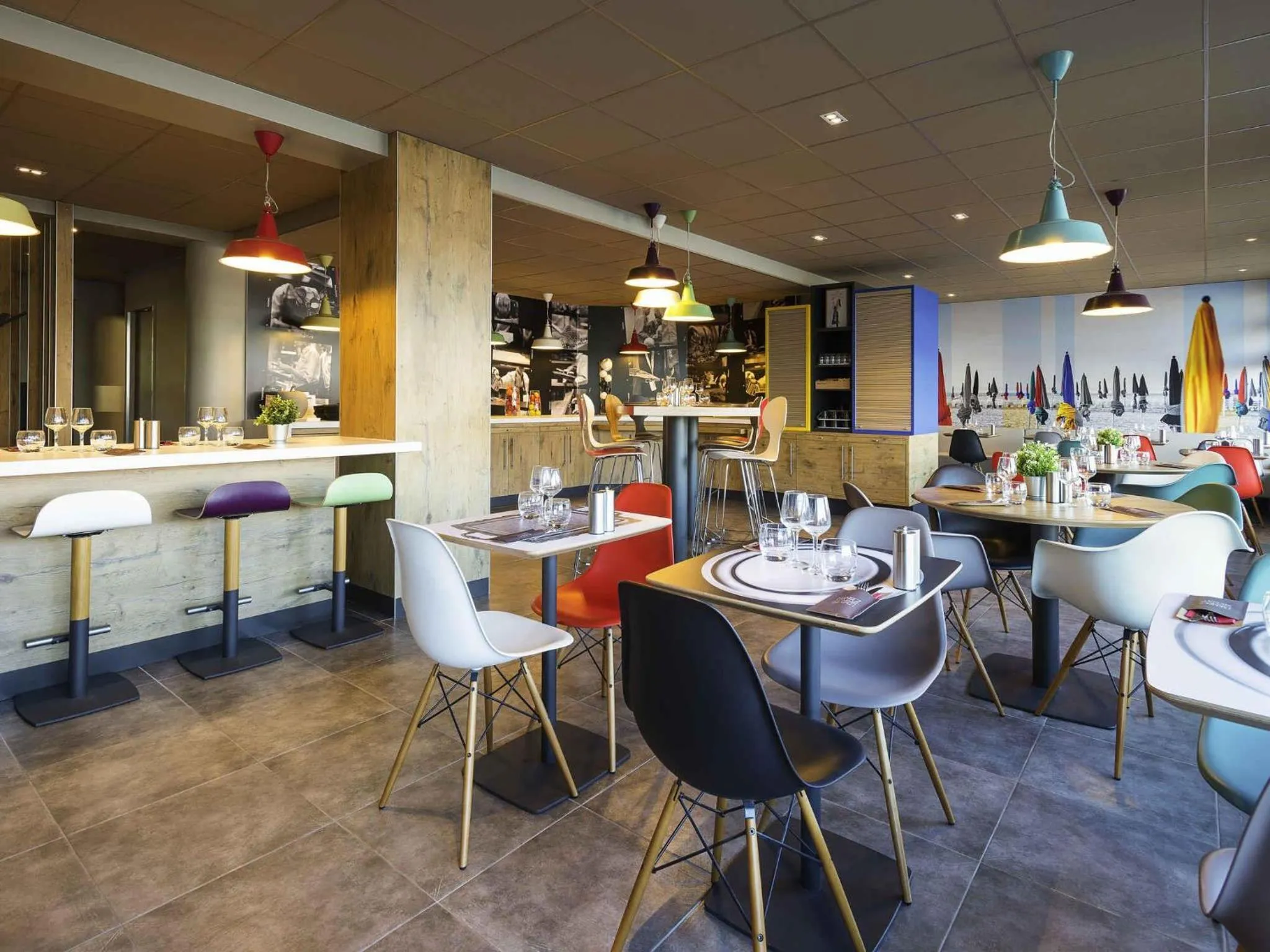 Restaurant/places to eat in ibis Deauville Centre