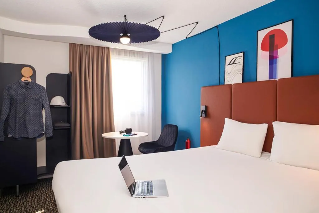 Bed in ibis Saint-Nazaire - Trignac