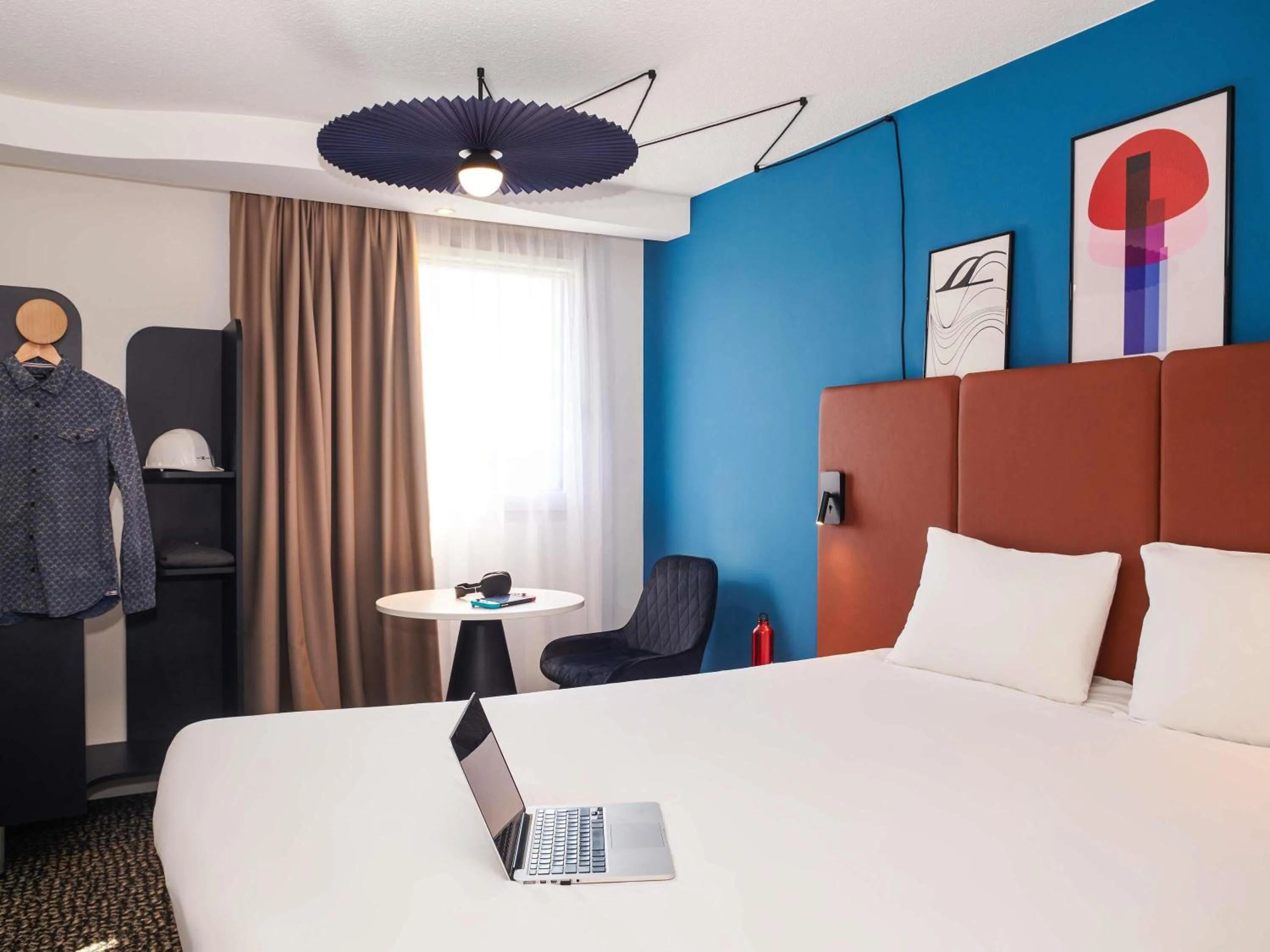 Bedroom, Bed in ibis Saint-Nazaire - Trignac