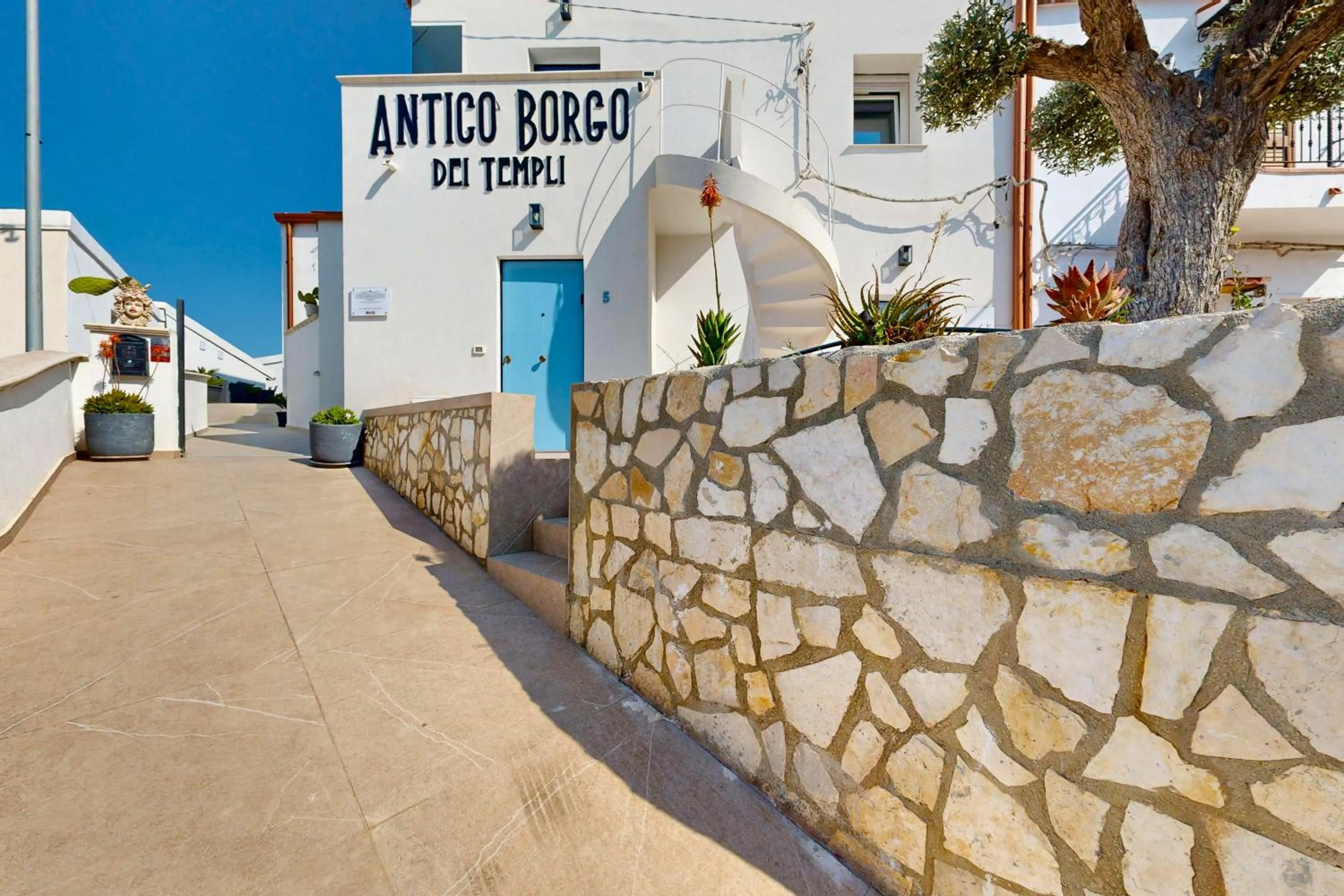 Antico Borgo dei Templi