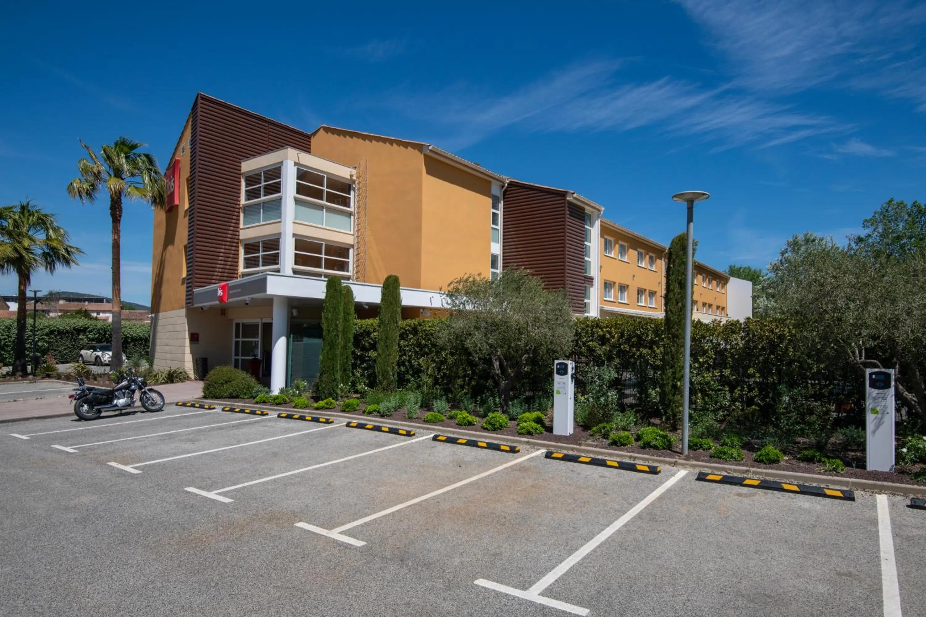 Property building in ibis Golfe de Saint-Tropez