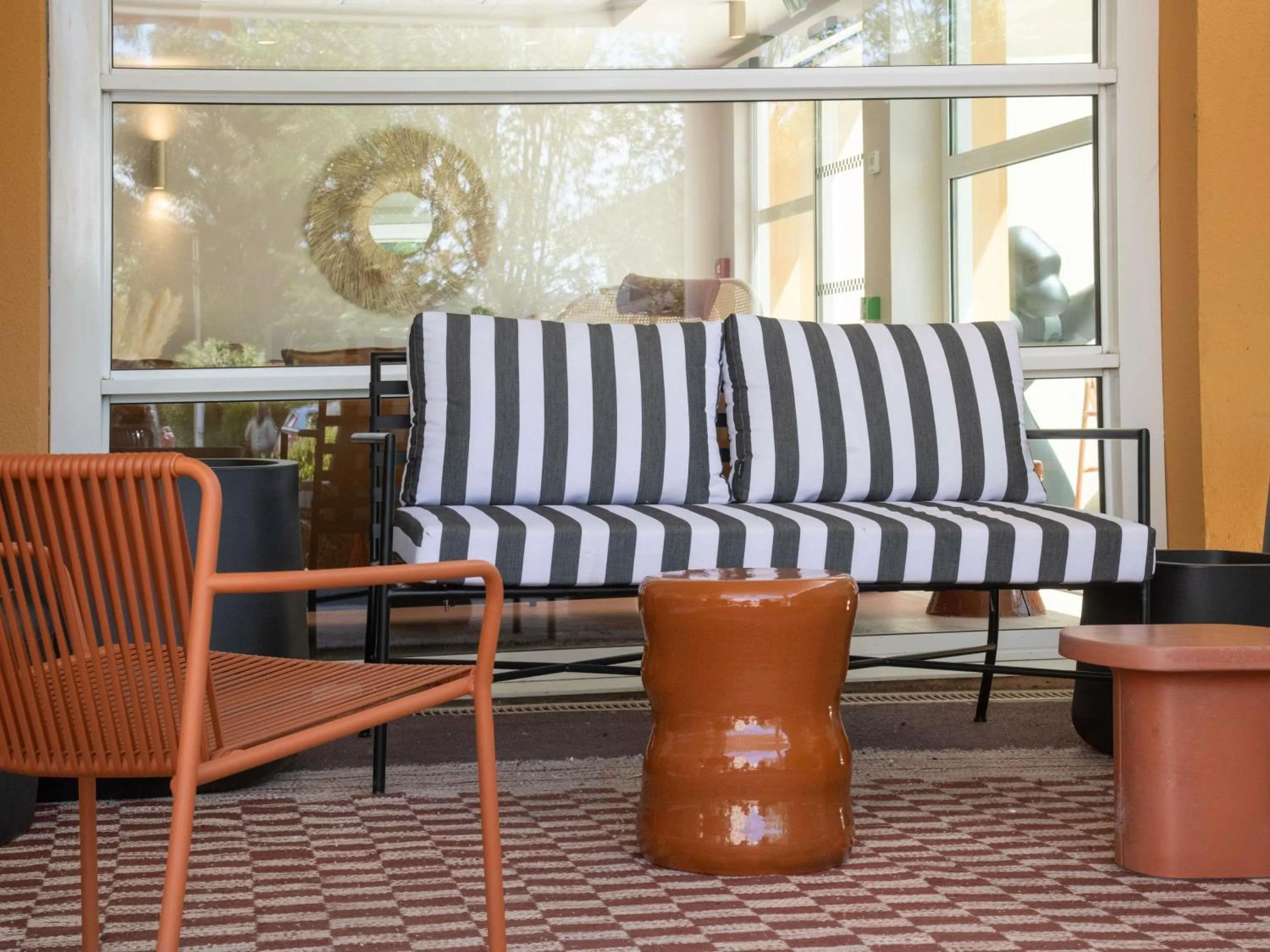 Property building in ibis Golfe de Saint-Tropez