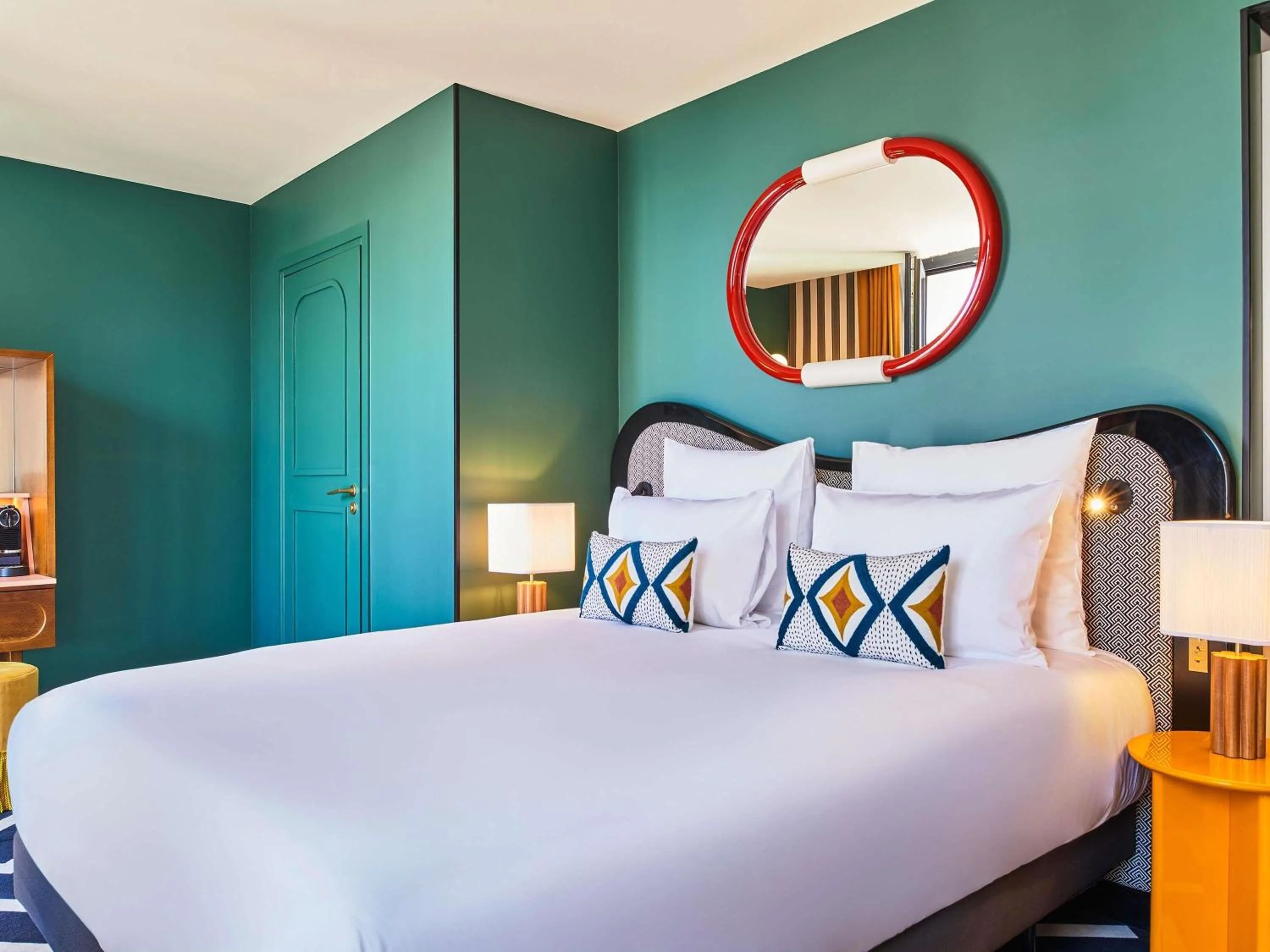 Bedroom, Bed in Mercure Paris Butte Montmartre Basilique