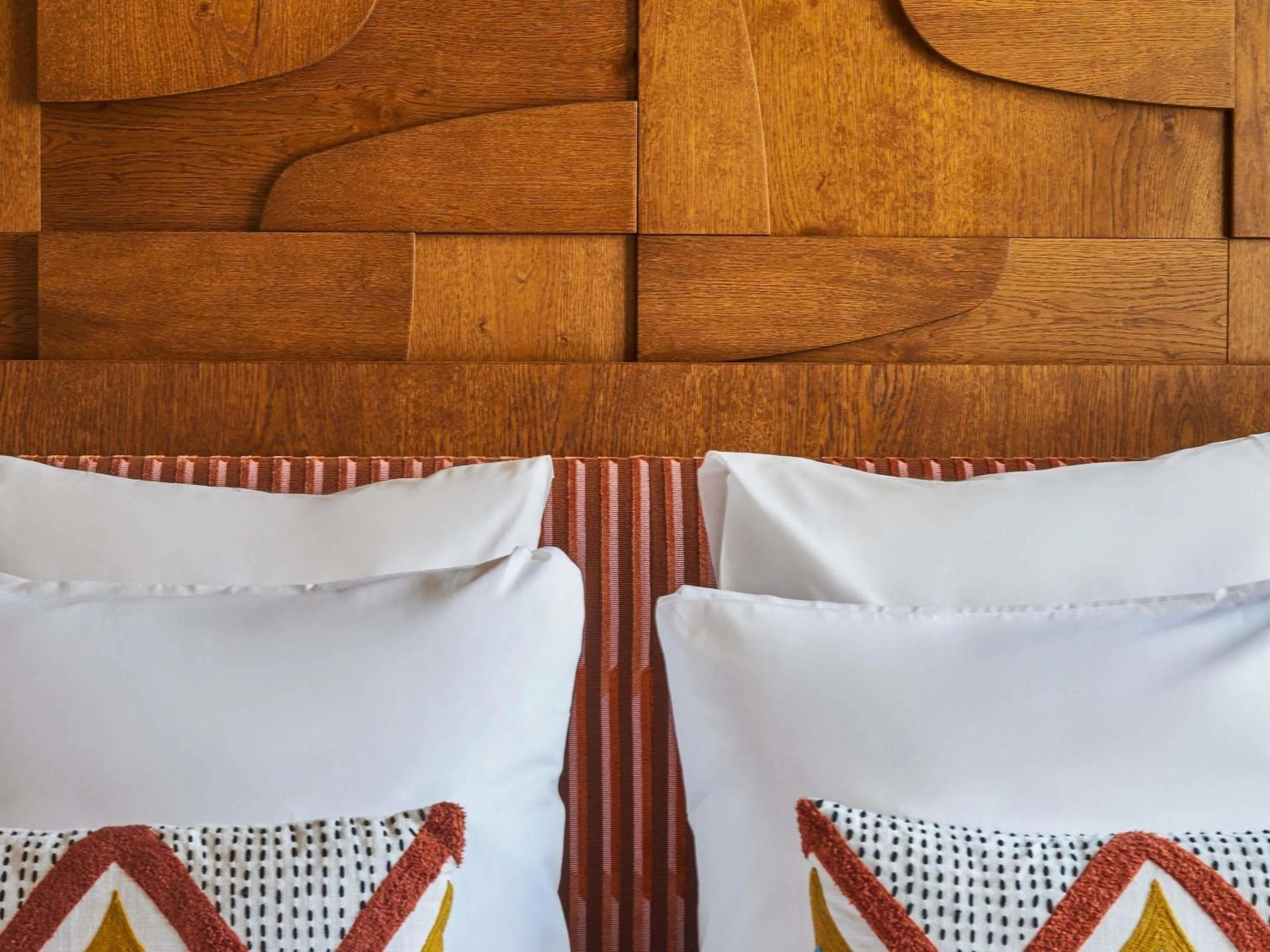 Bedroom, Bed in Mercure Paris Butte Montmartre Basilique