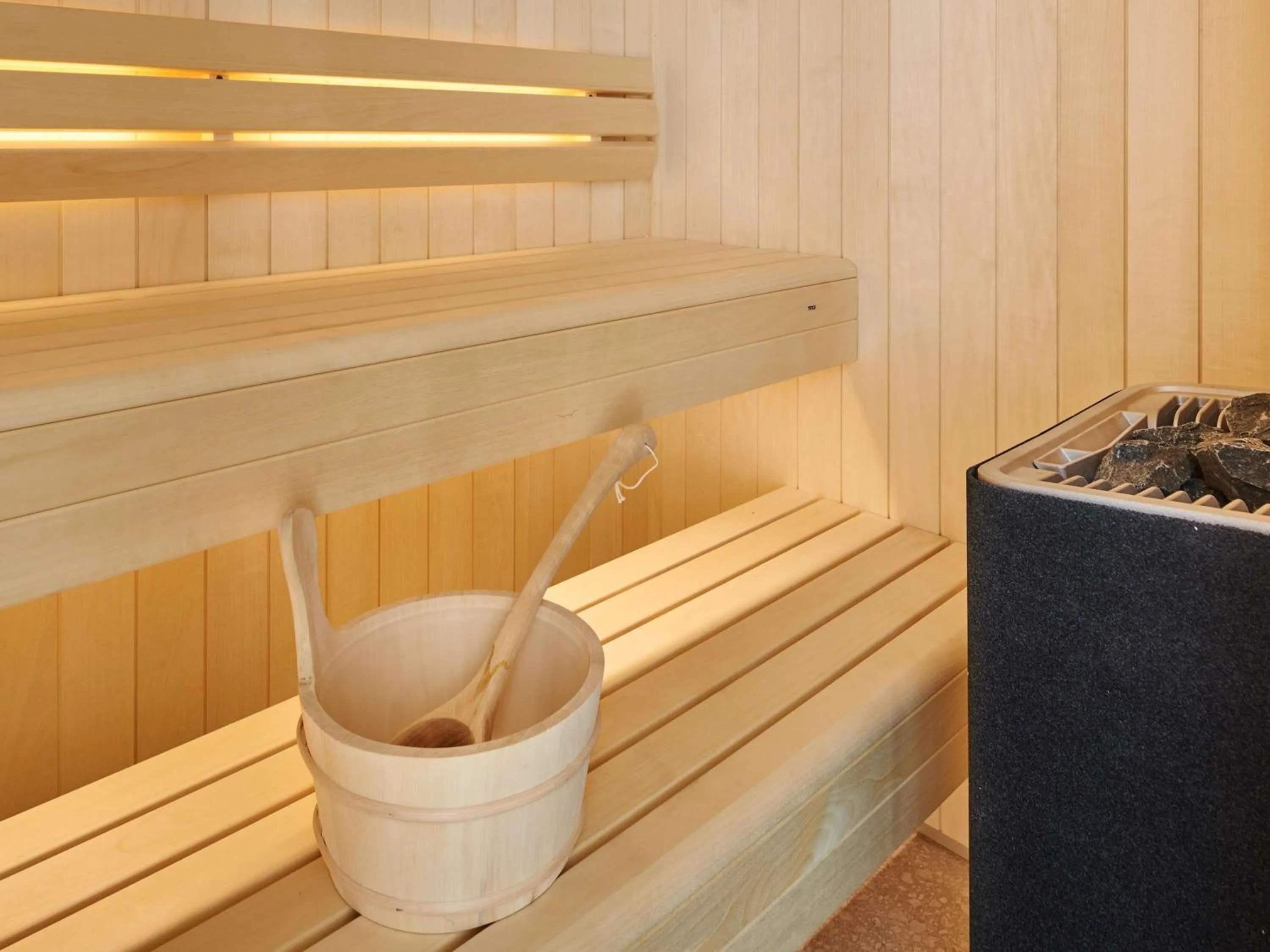 Bedroom in Mercure Paris Butte Montmartre Basilique