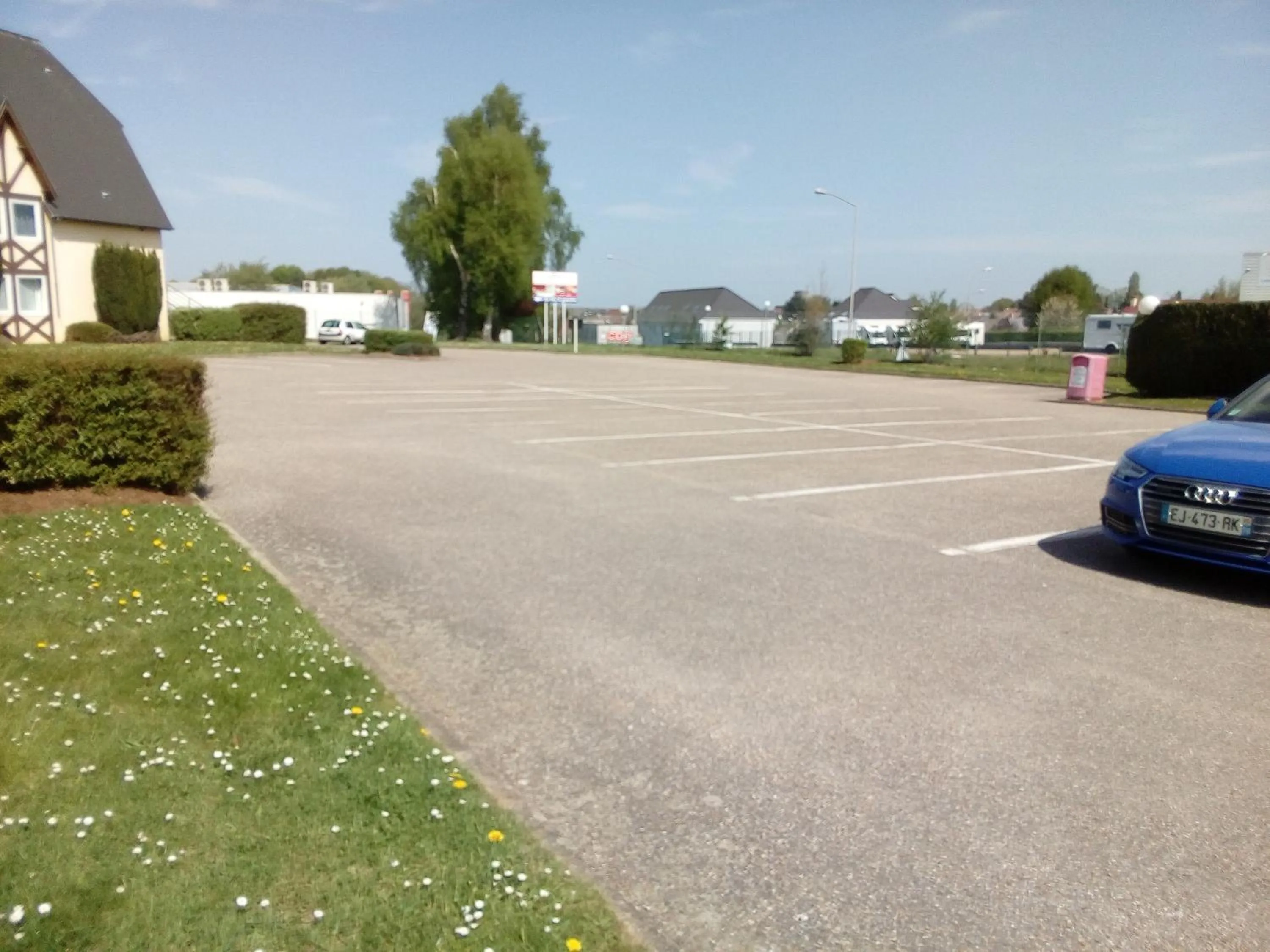 Garden in Le Pavillon de Rouen