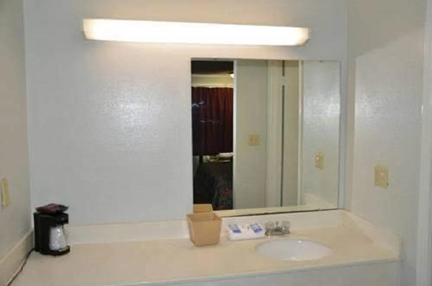 Bathroom in Stay Express Inn & Suites Demopolis