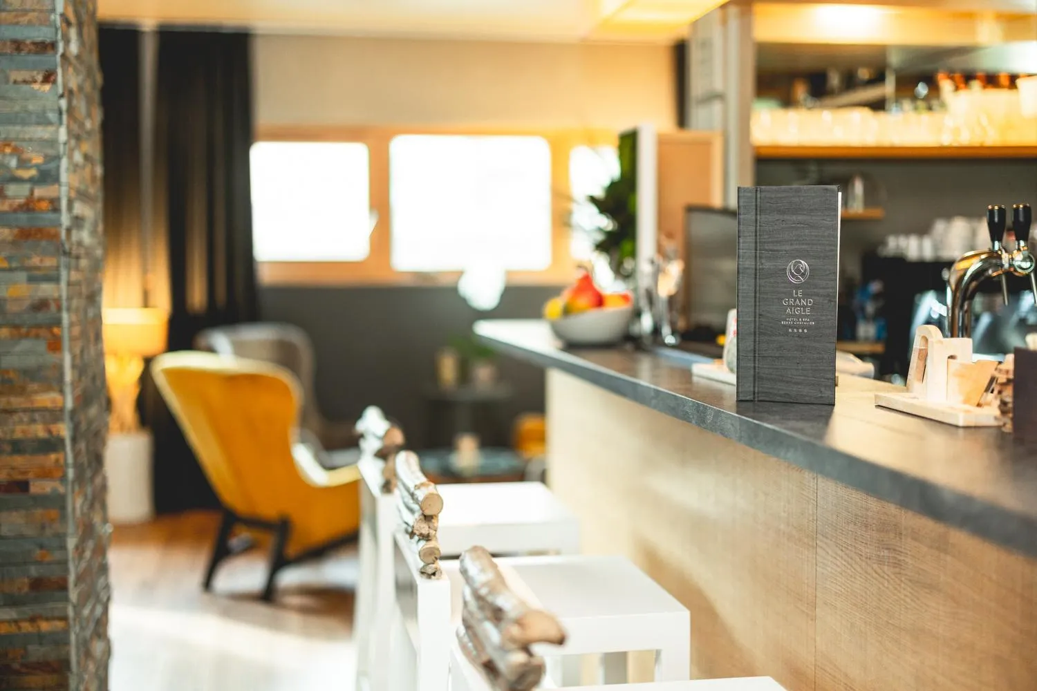 Lounge or bar in Le Grand Aigle Hotel & Spa****