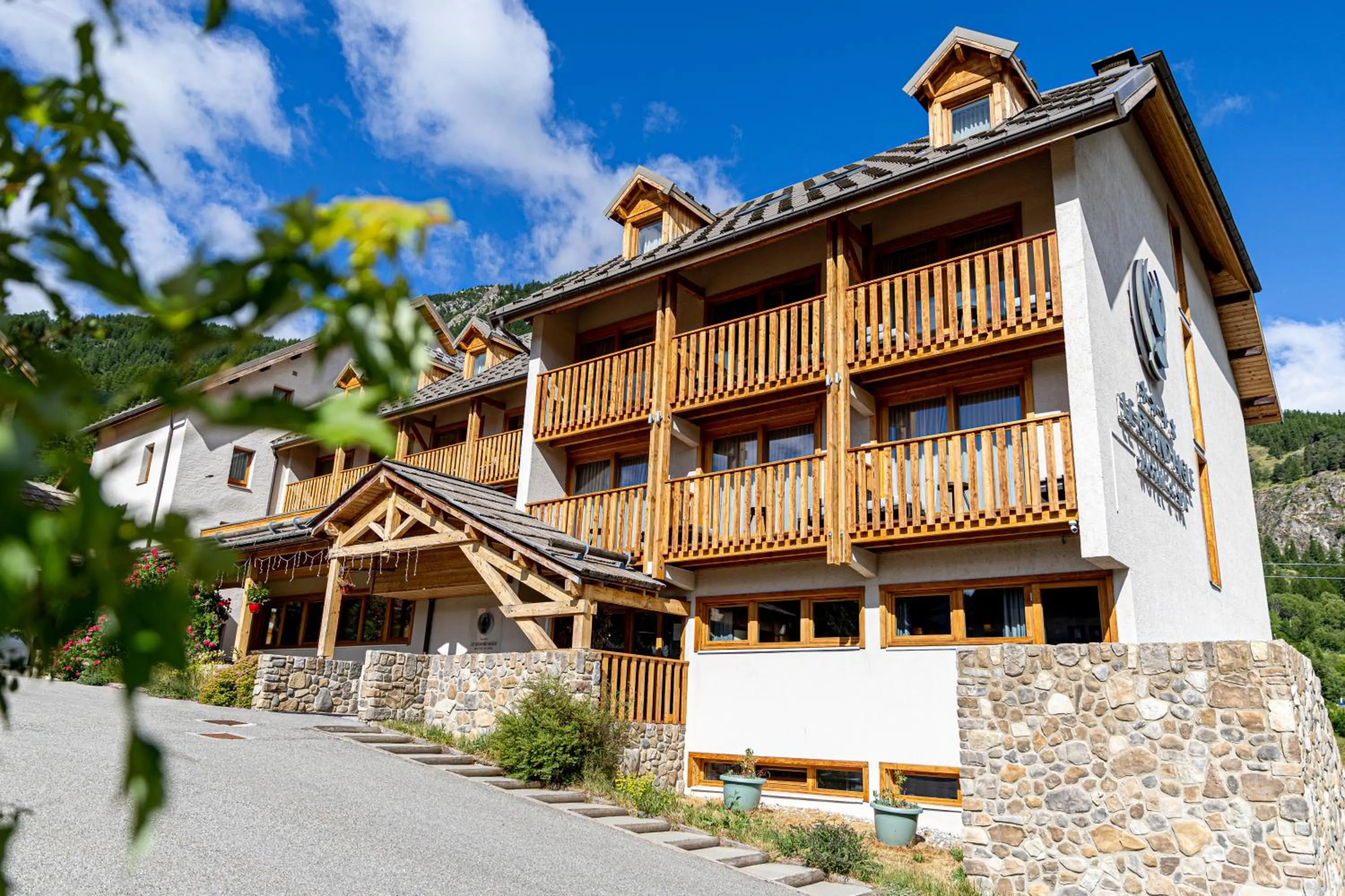 Le Grand Aigle Hotel & Spa****