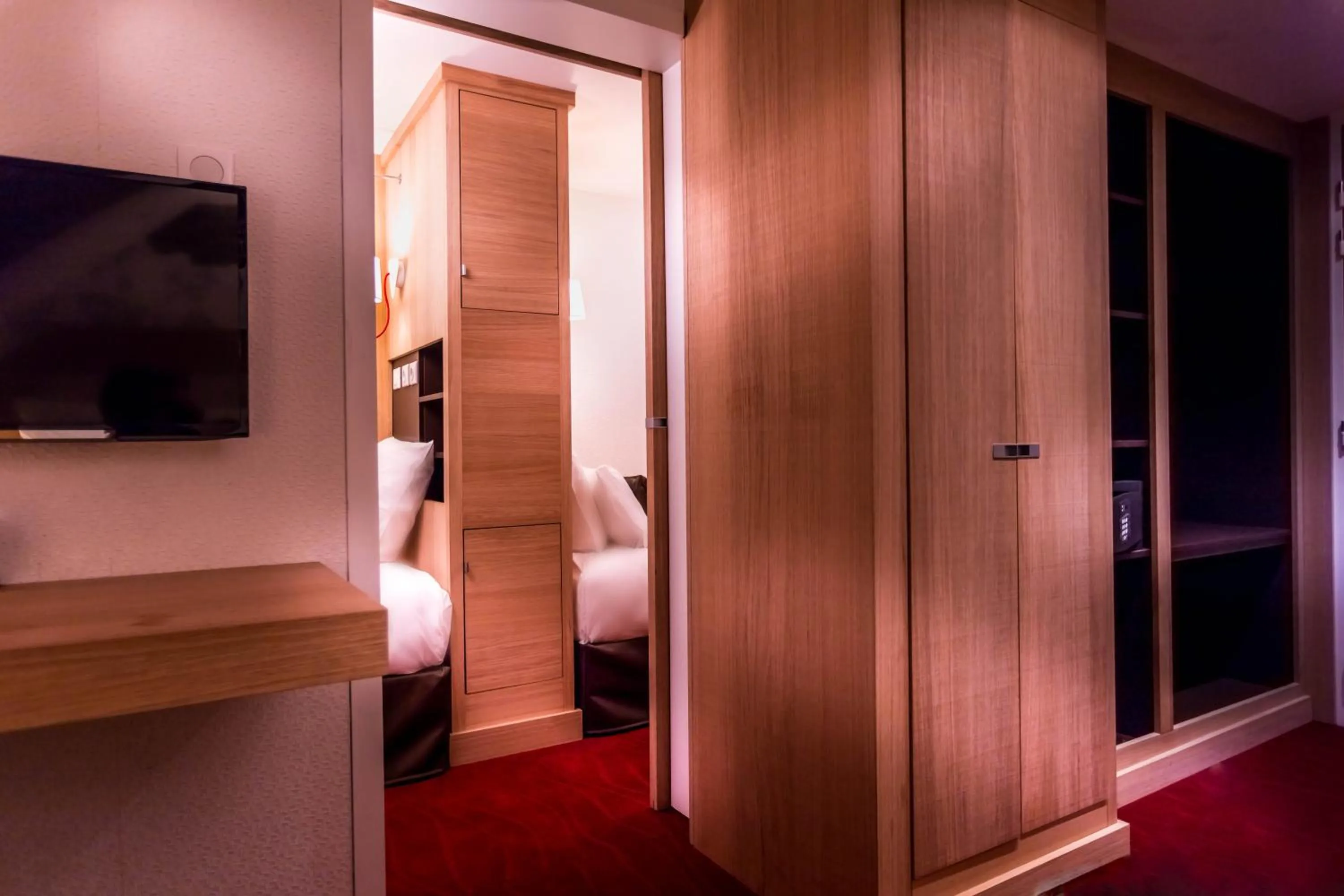 Other, Bed in Le Grand Aigle Hotel & Spa****