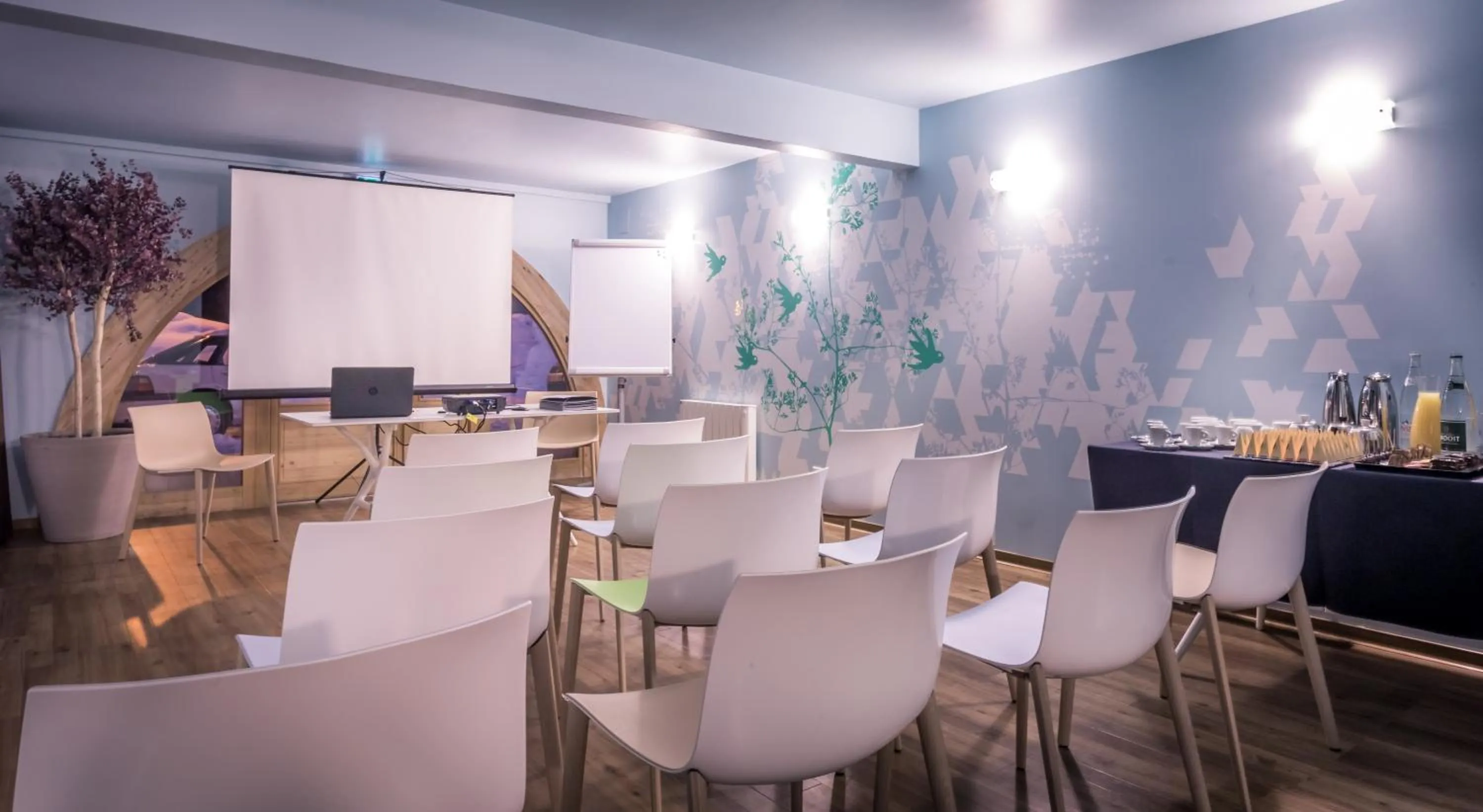 Business facilities in Le Grand Aigle Hotel & Spa****