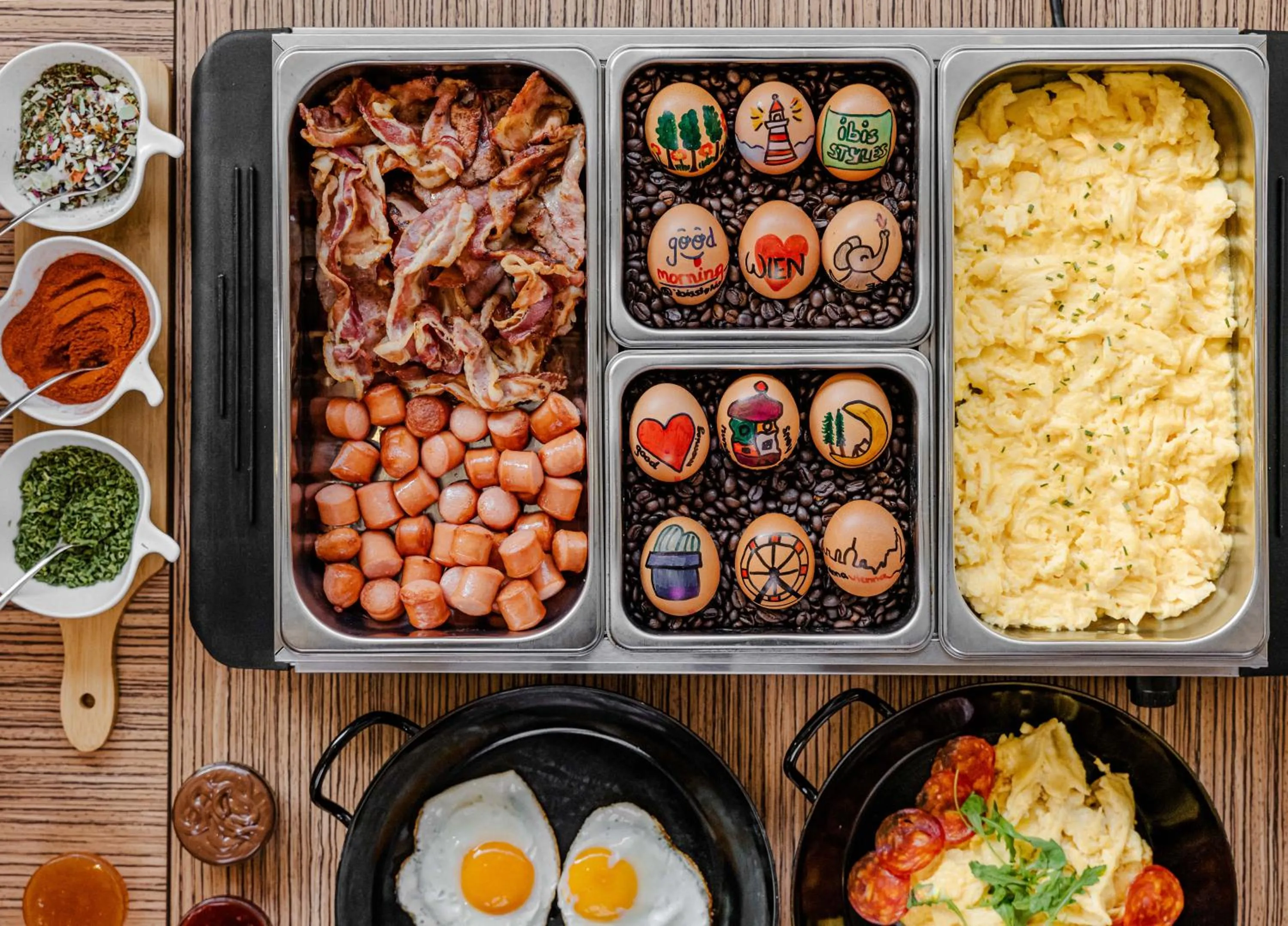 Breakfast in Ibis Styles Wien City