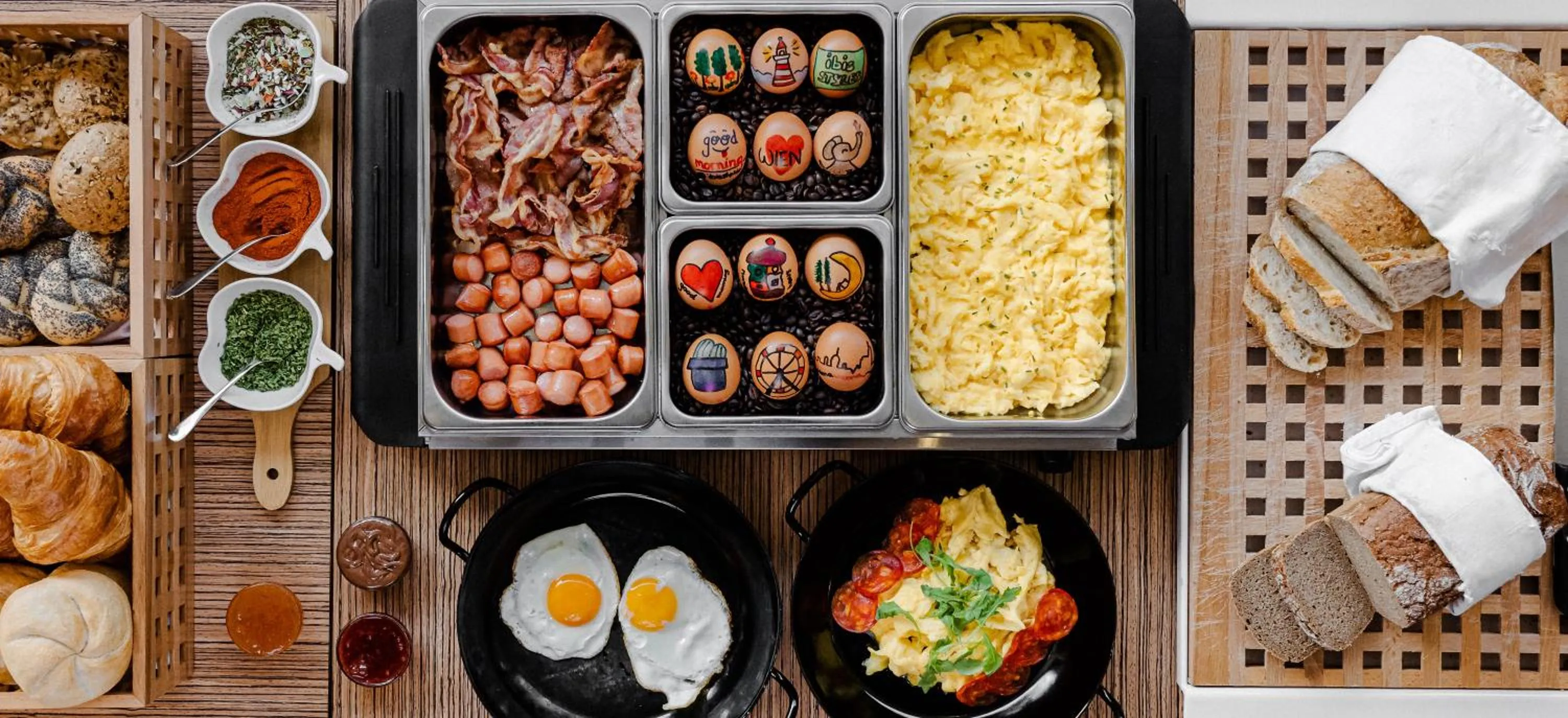 Breakfast in Ibis Styles Wien City