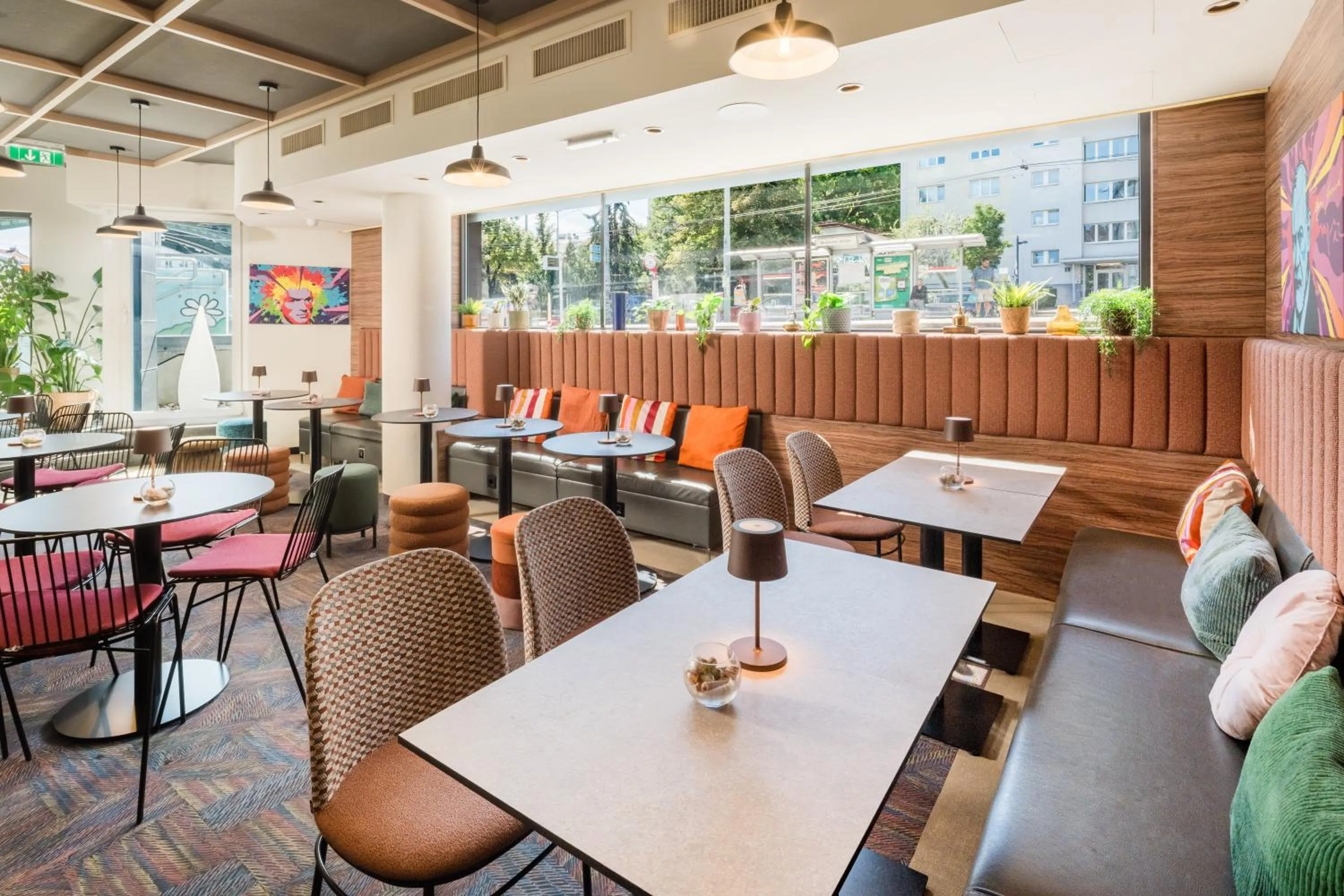 Lounge or bar in Ibis Styles Wien City