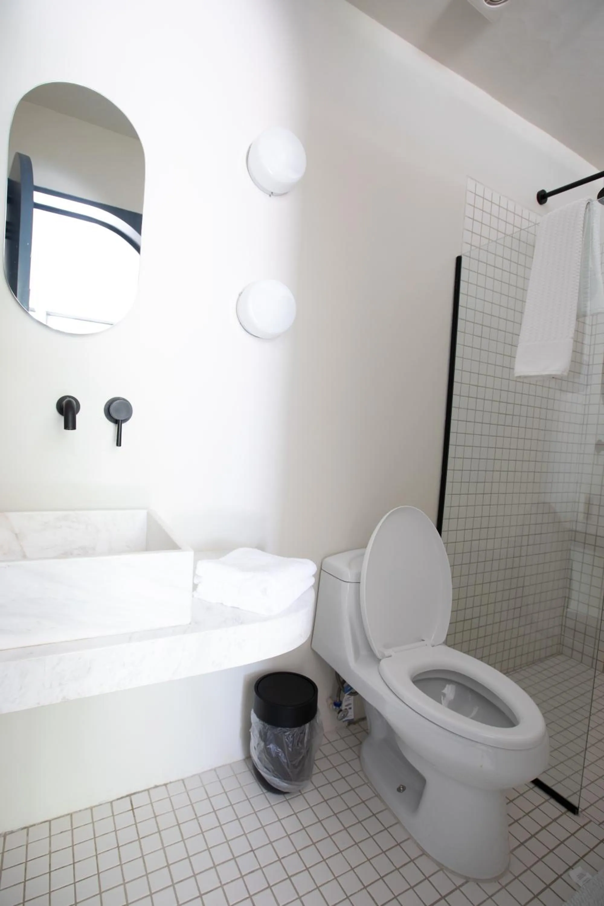 Casa Ixaya by Barrio México