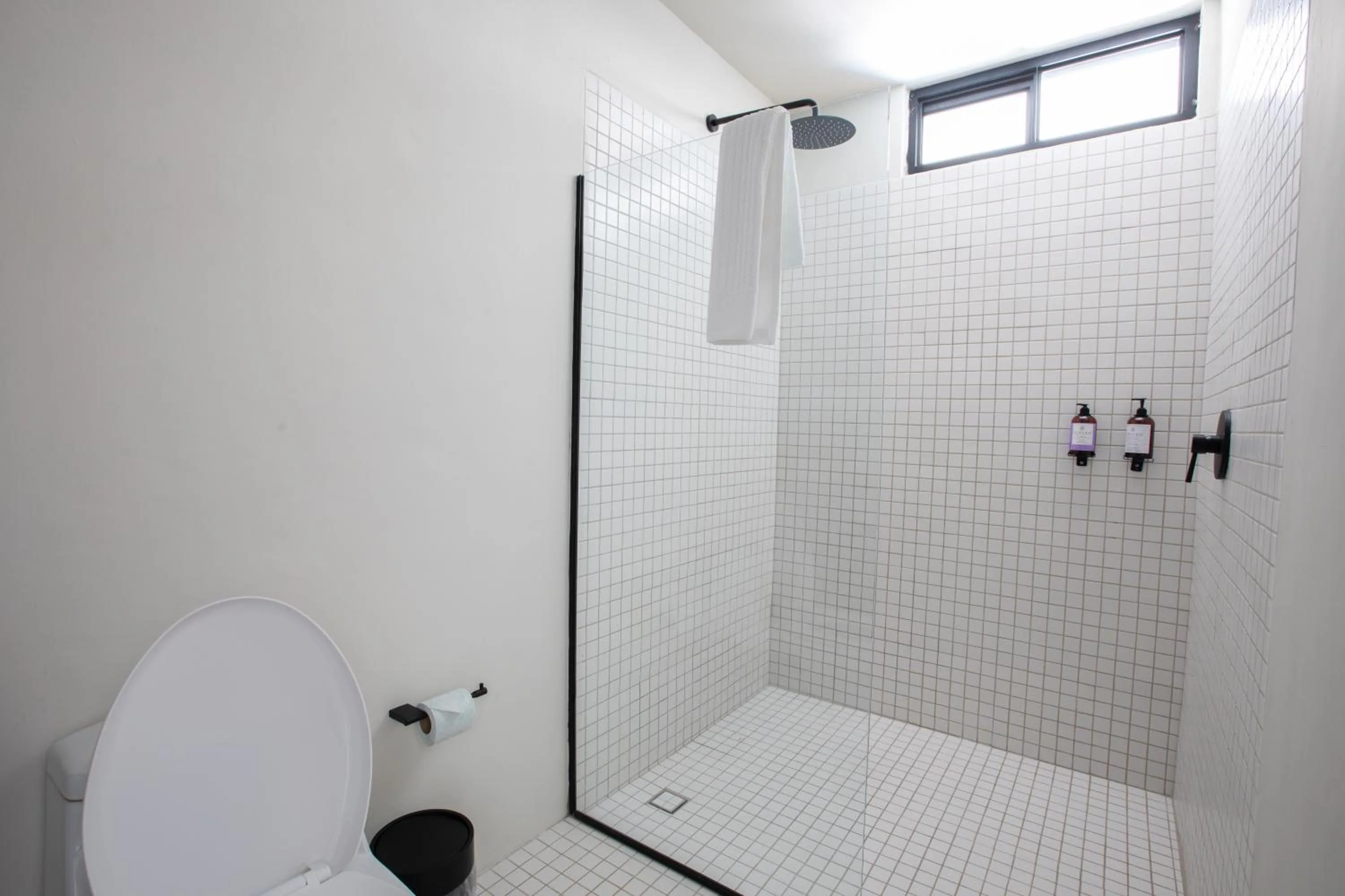 Casa Ixaya by Barrio México