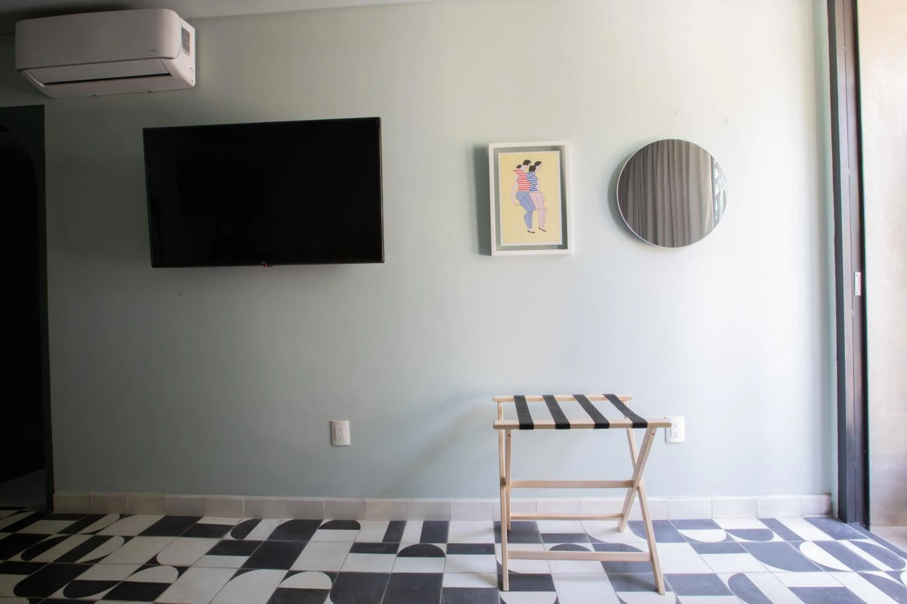 Casa Ixaya by Barrio México