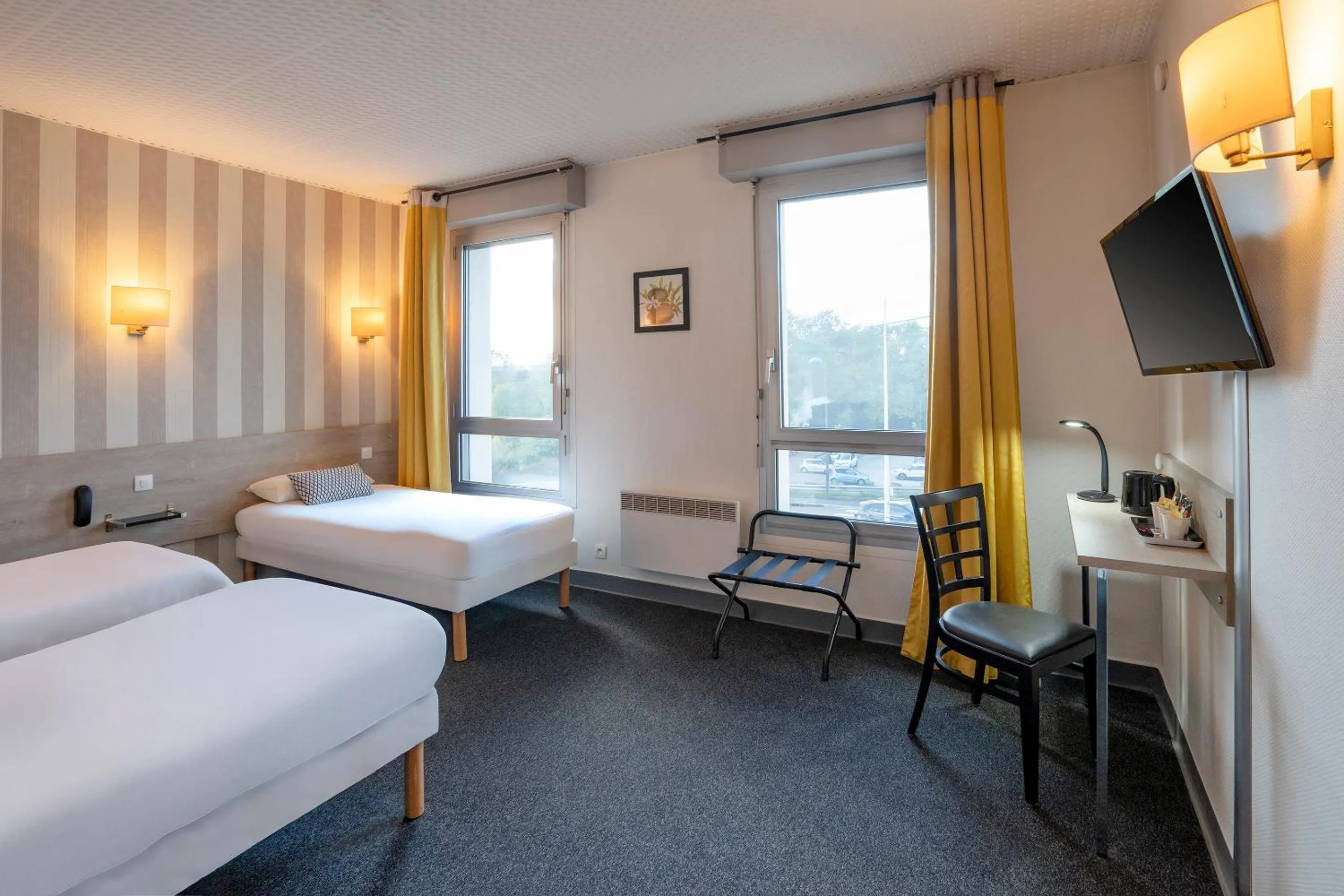 Bed in Sure Hotel by Best Western Angouleme