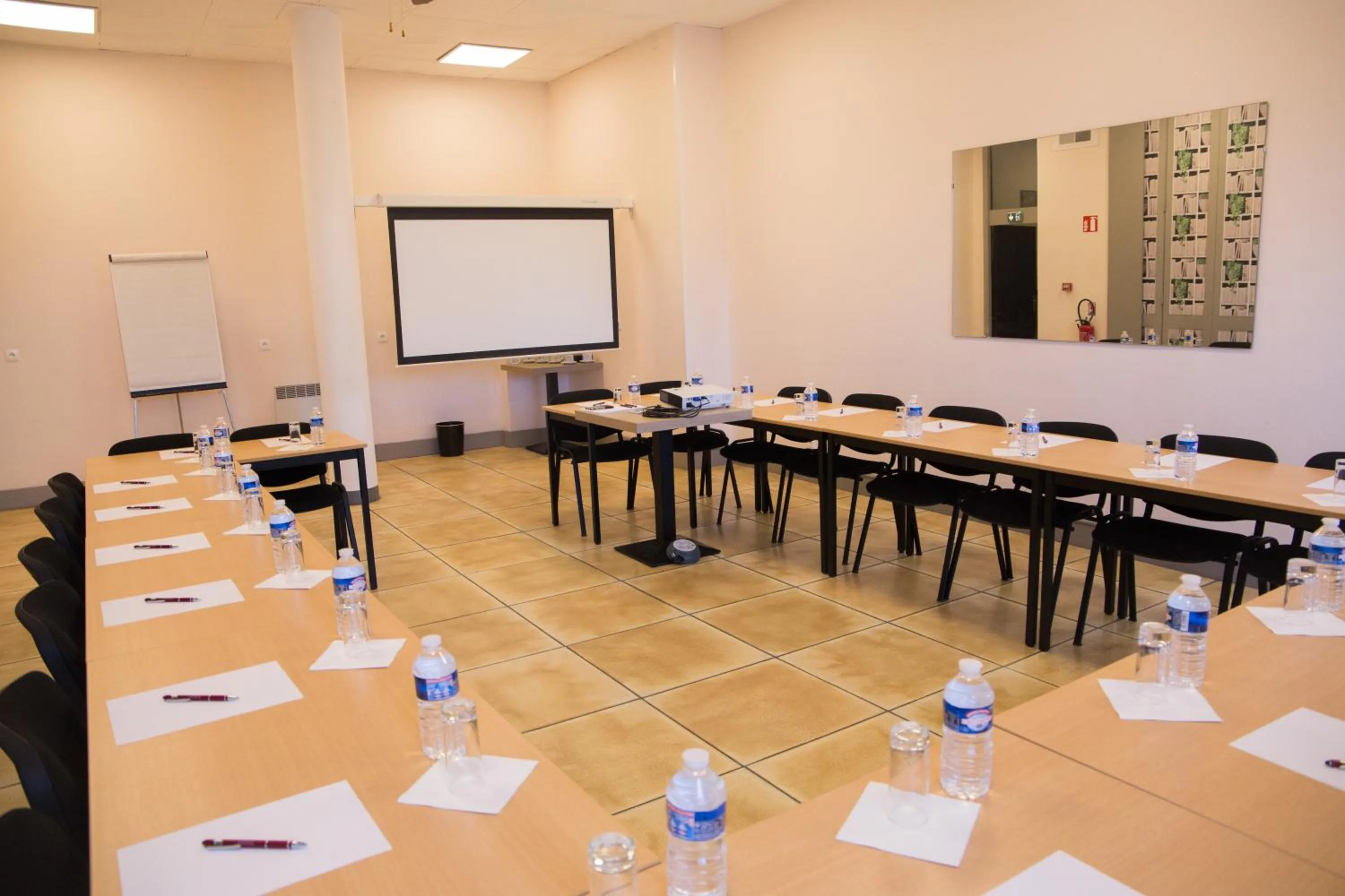 Meeting/conference room, Business Area/Conference Room in Hôtel Saint Antoine