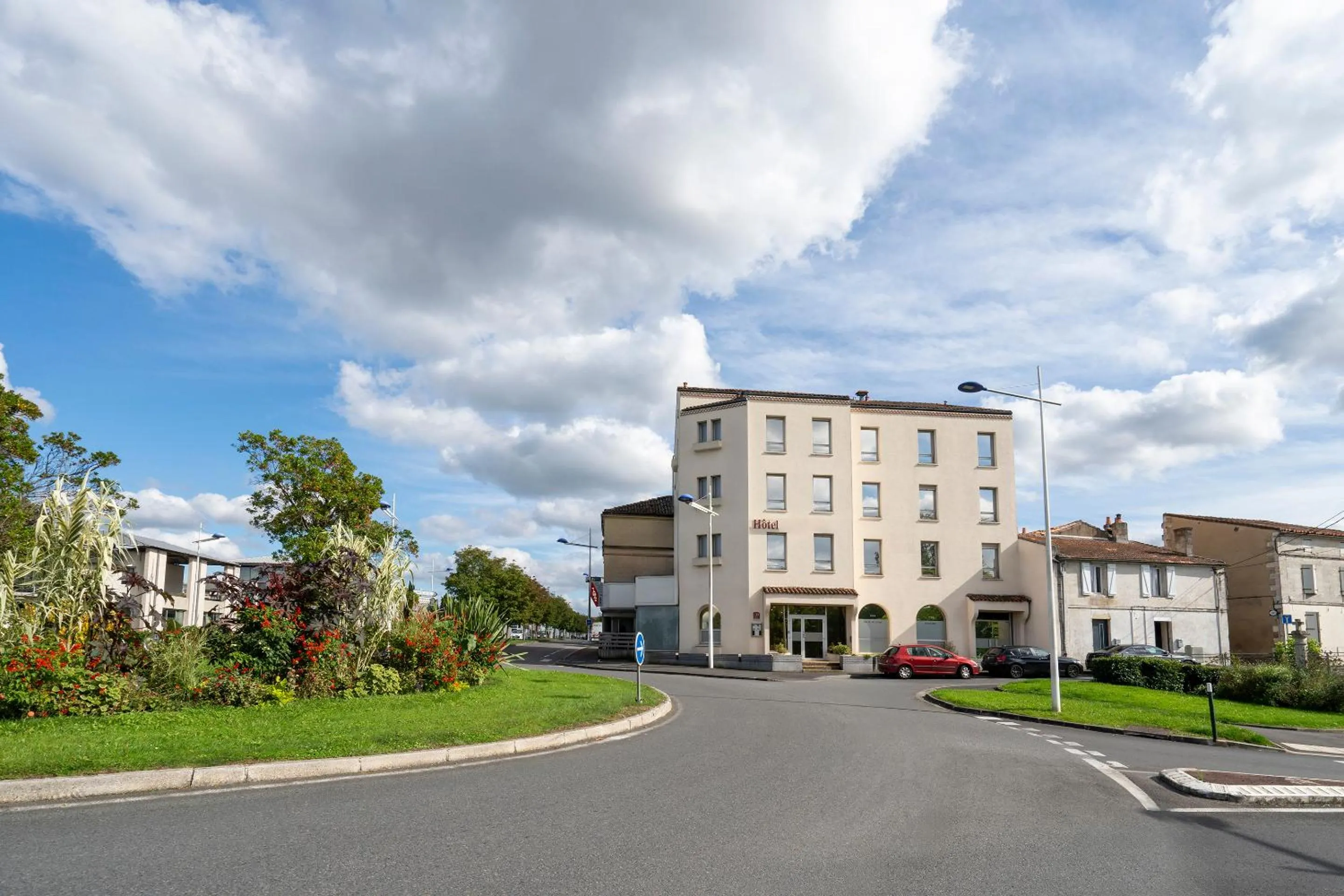 Property building in Sure Hotel by Best Western Angouleme