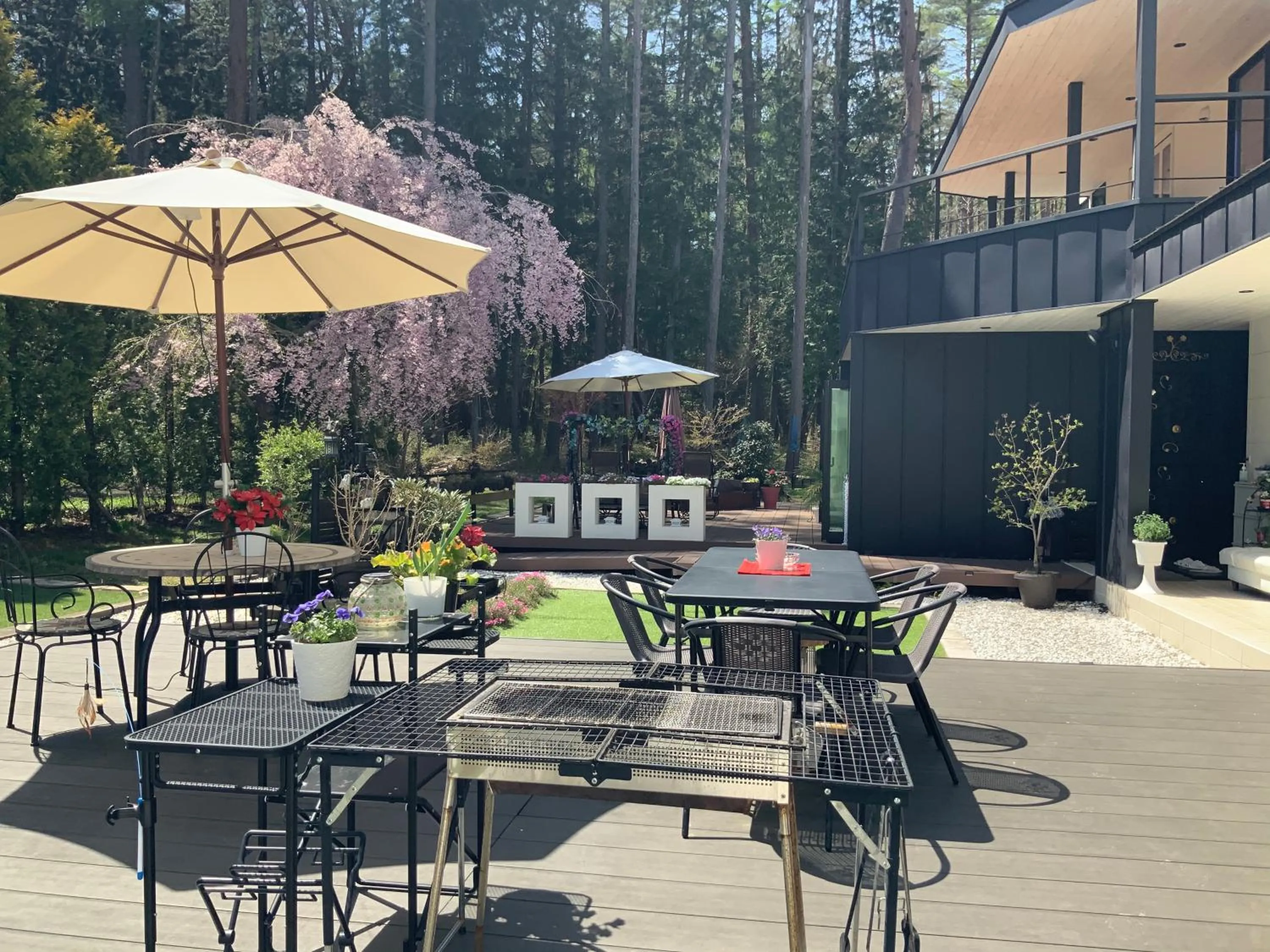 Property building in Kakureyado Fujikawaguchiko