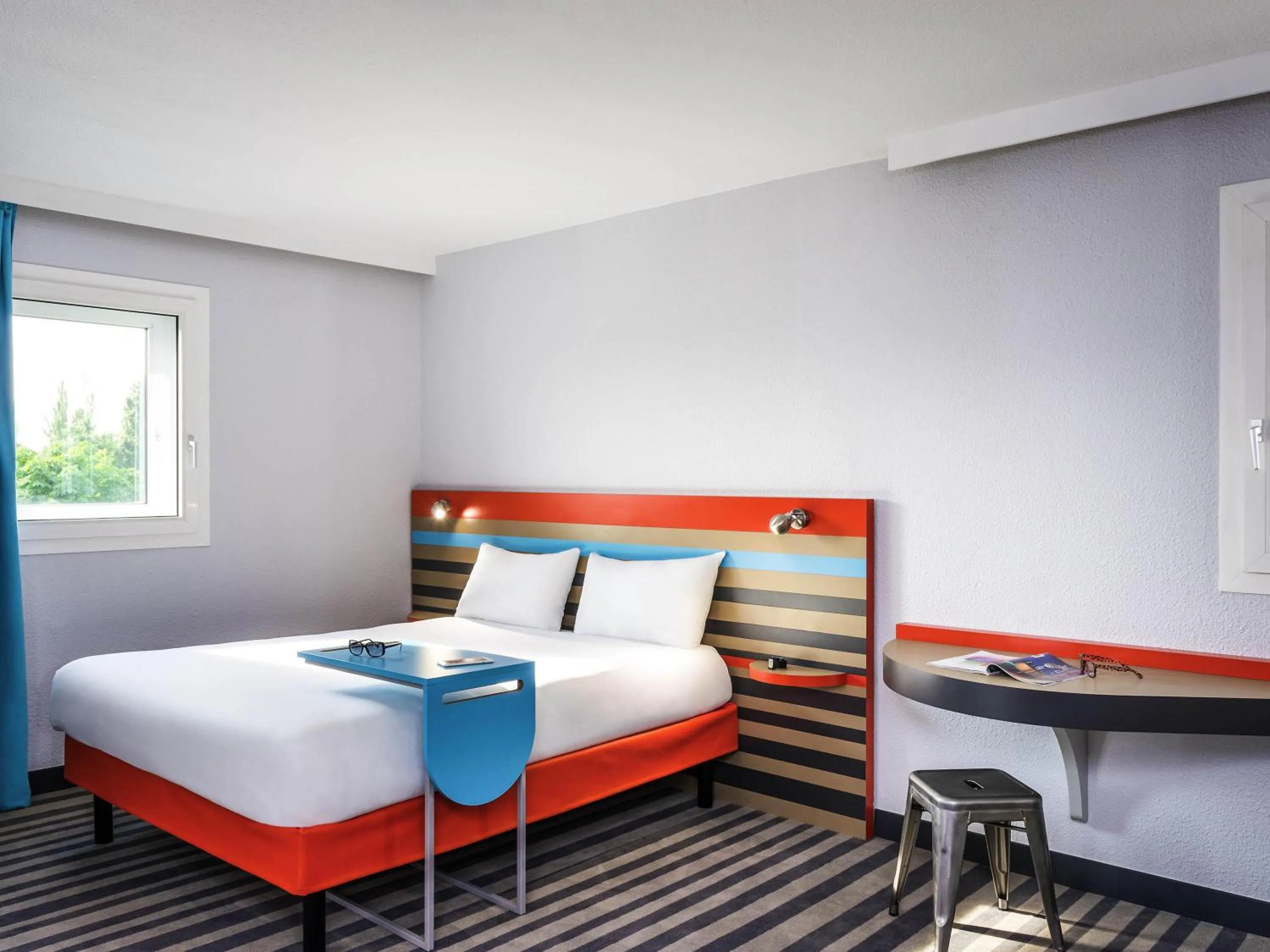 Property building, Bed in ibis Styles Antony Paris Sud
