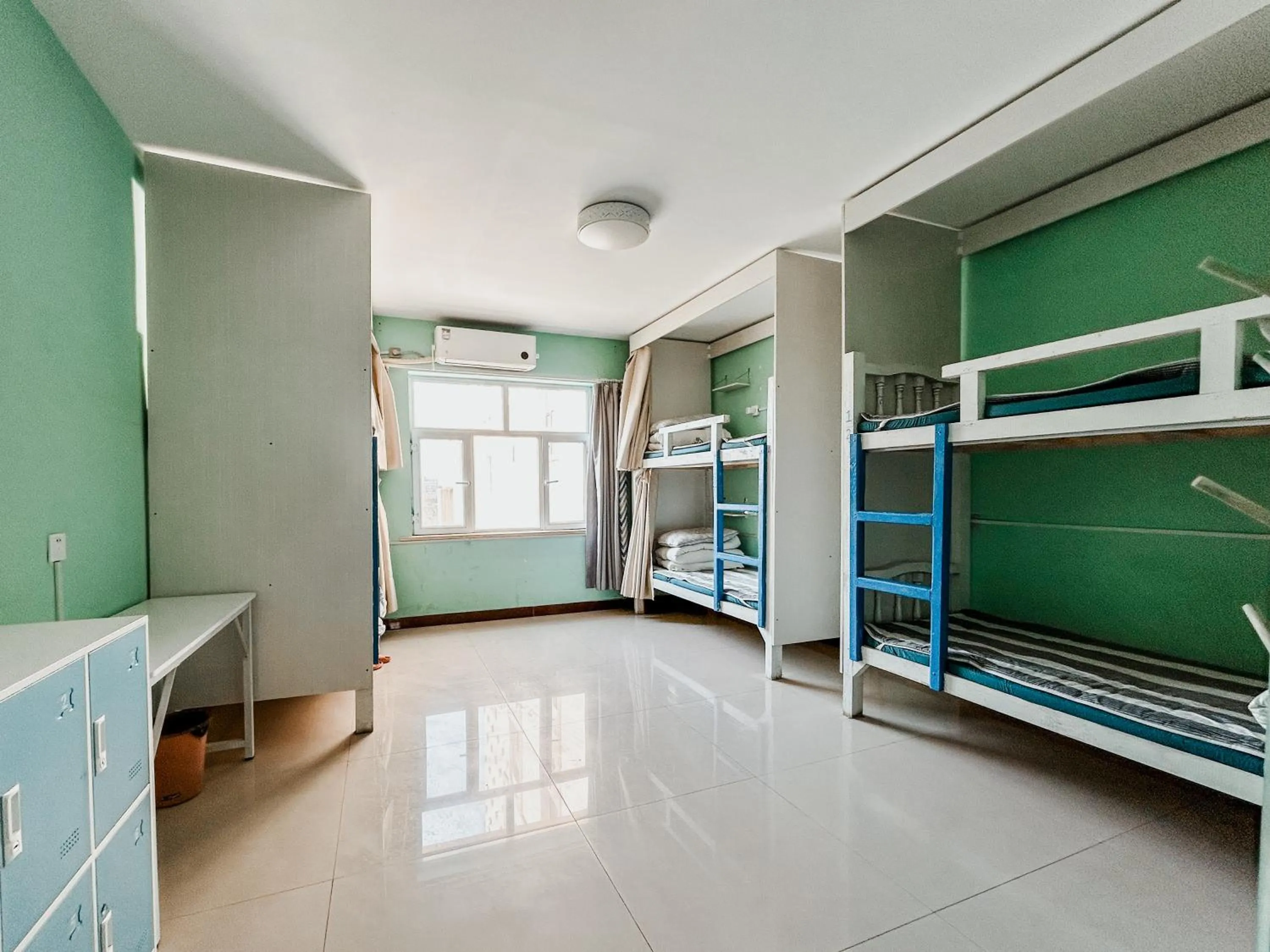 Bedroom, Bed in New Dap Hostel (in Grape Town)