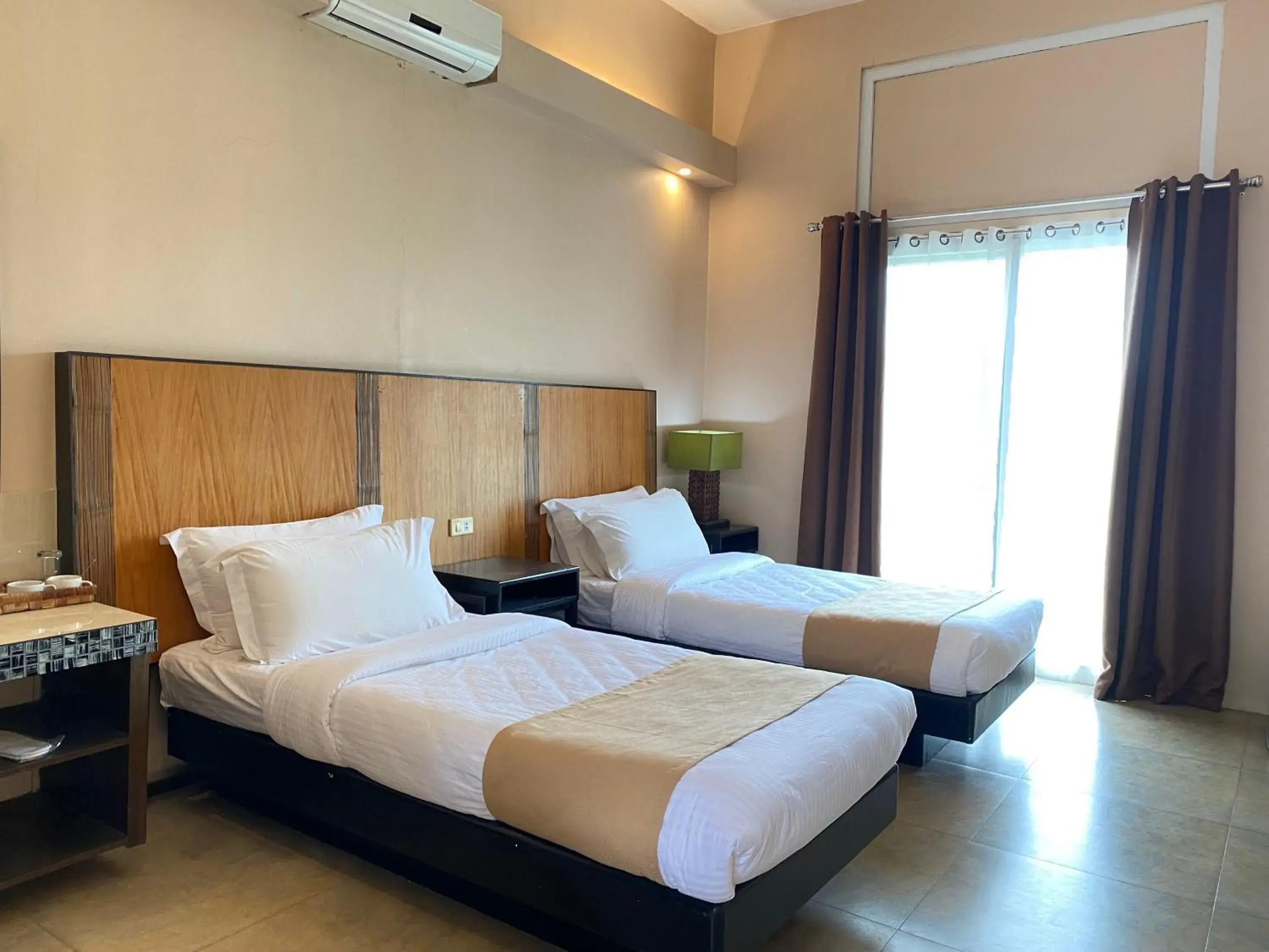 Standard Twin Room in The Park - Silang Standard Twin Room in The Park - Silang