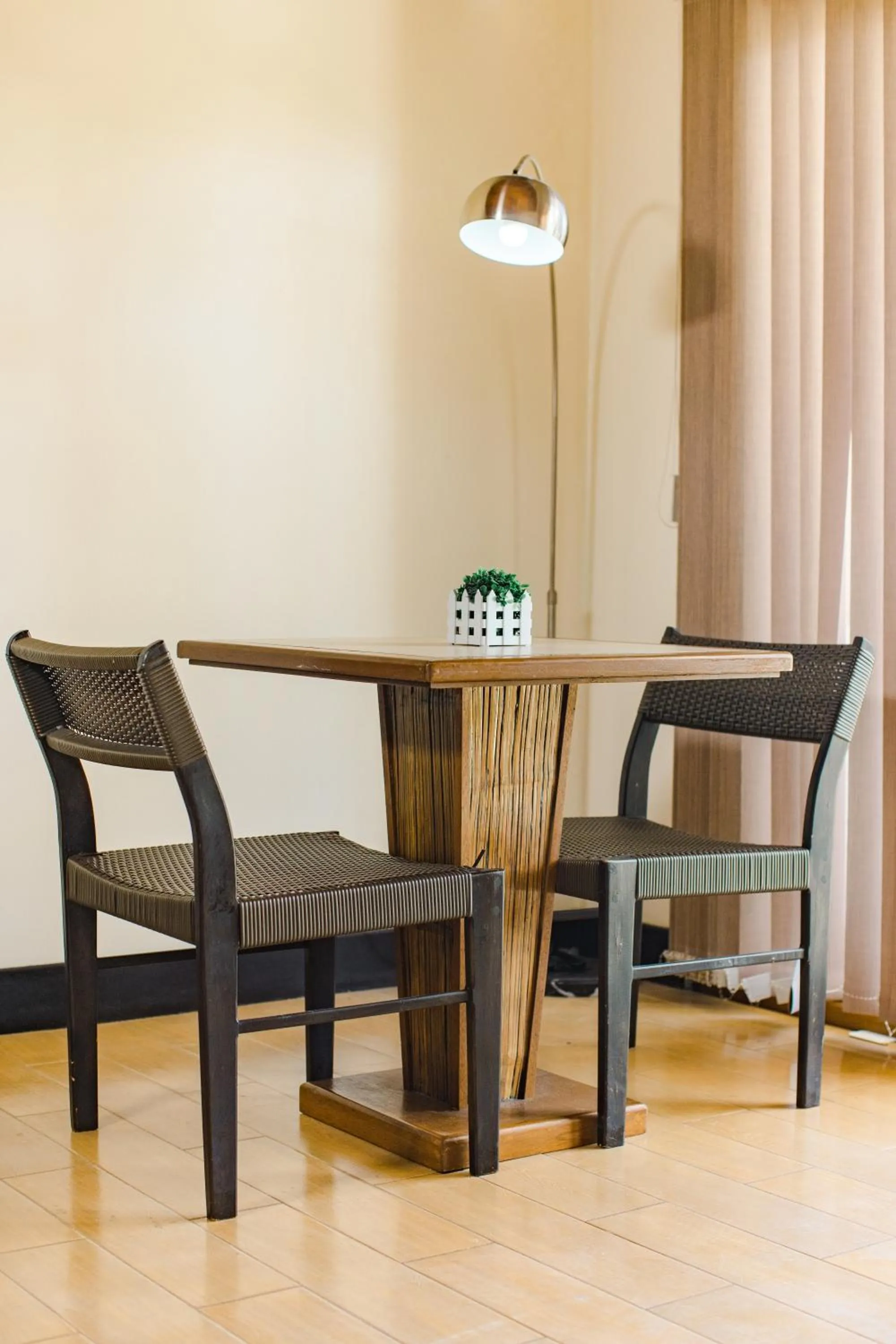 Dining area in The Park - Silang