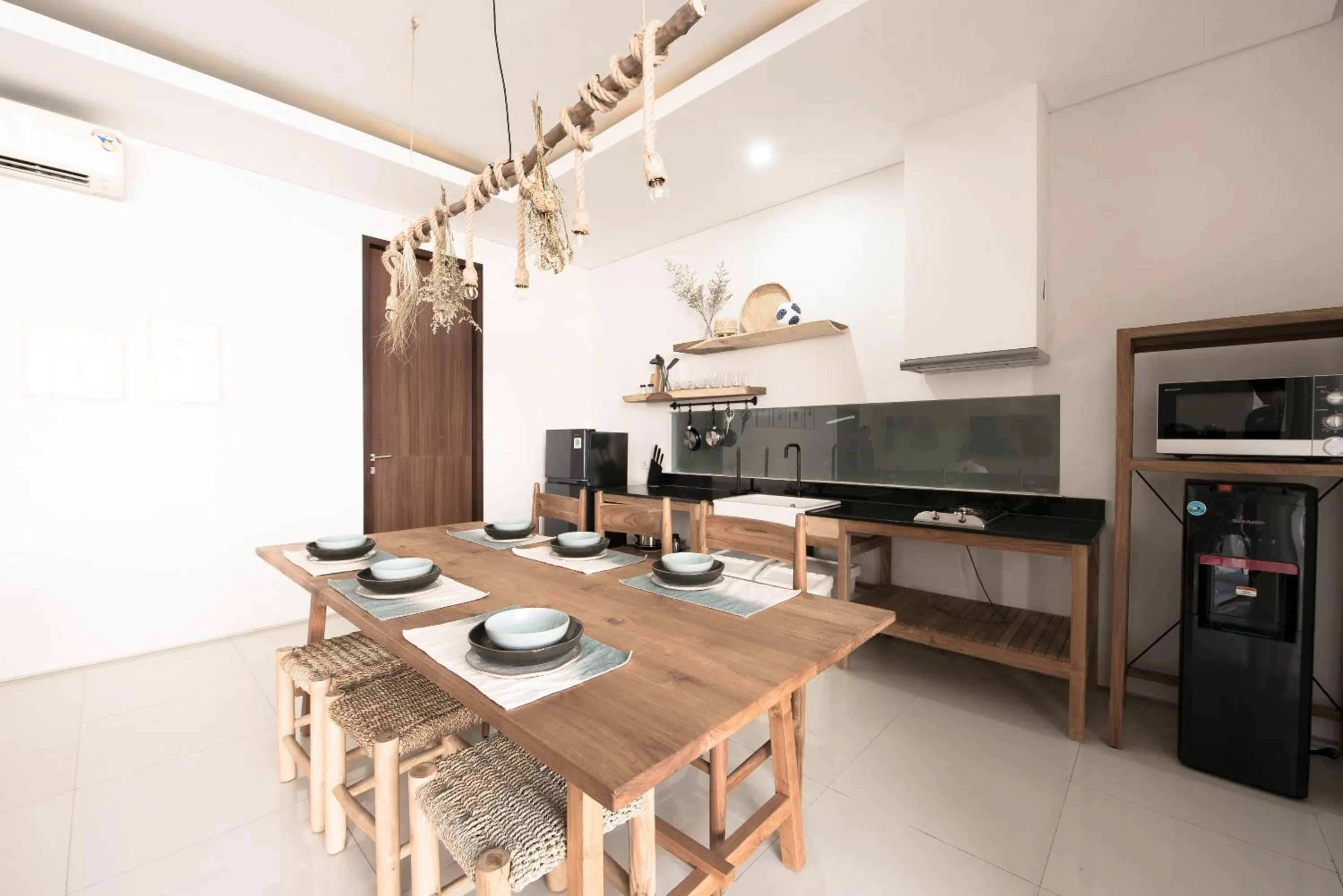 Kitchen or kitchenette in Pelangi 148 Beach Suites