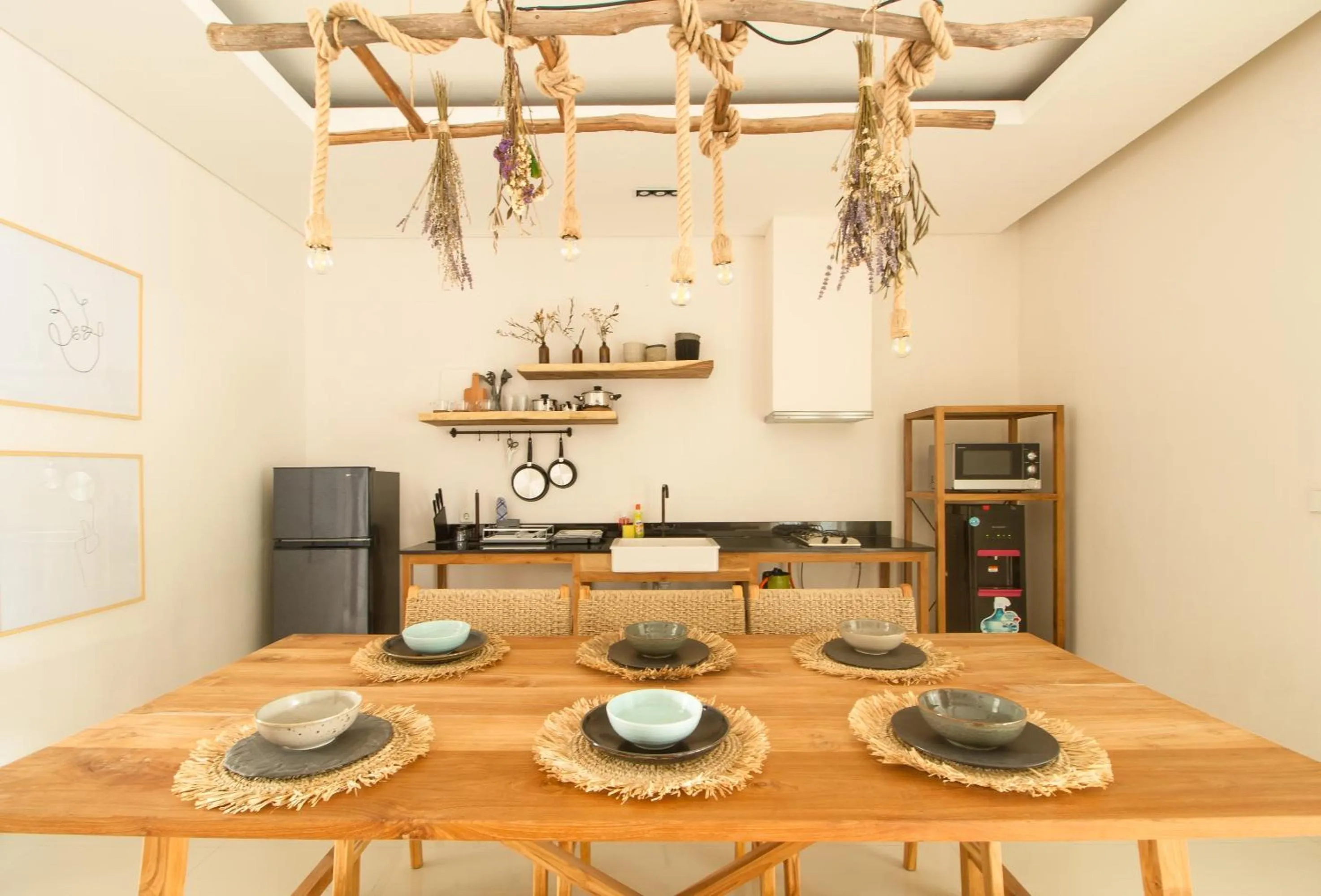 Dining area in Pelangi 148 Beach Suites