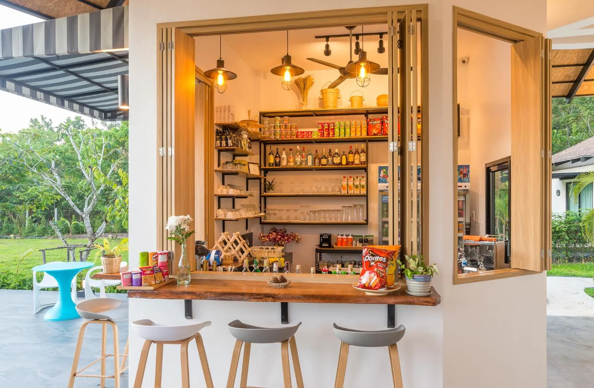 On-site shops in Aonang Eco Villa - SHA Extra Plus