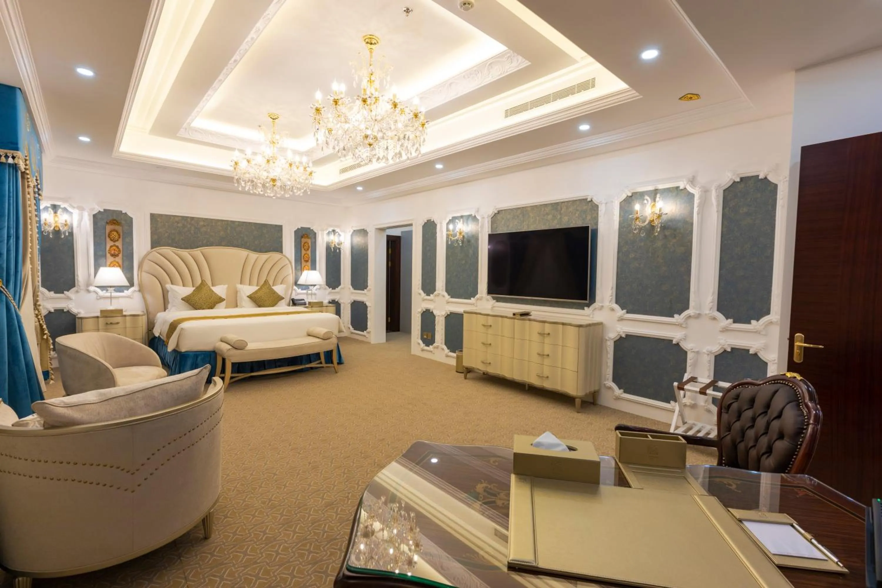 Seating area, Bed in Remaj Hotel