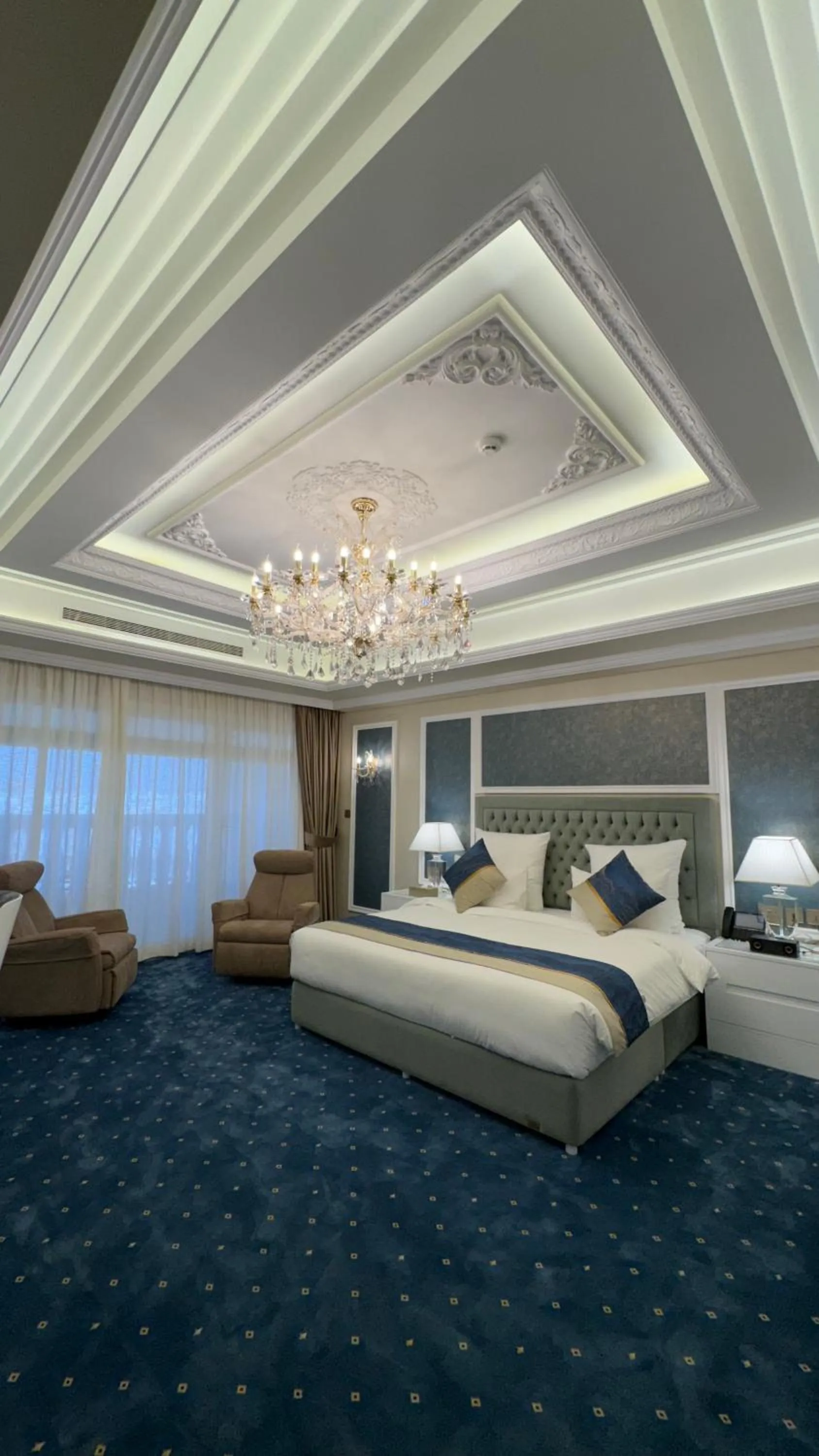 Bedroom, Bed in Remaj Hotel