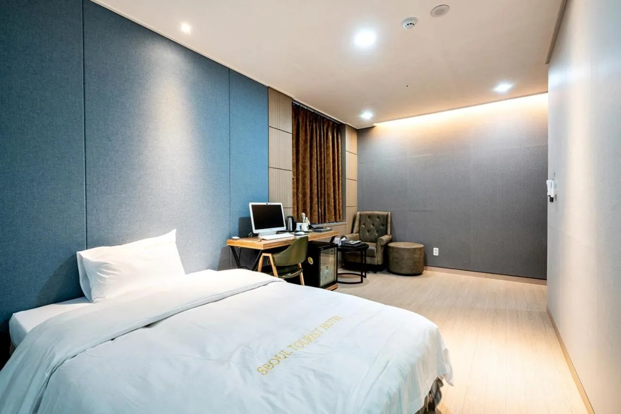 Bed in Siheung Seoul Tourist Hotel