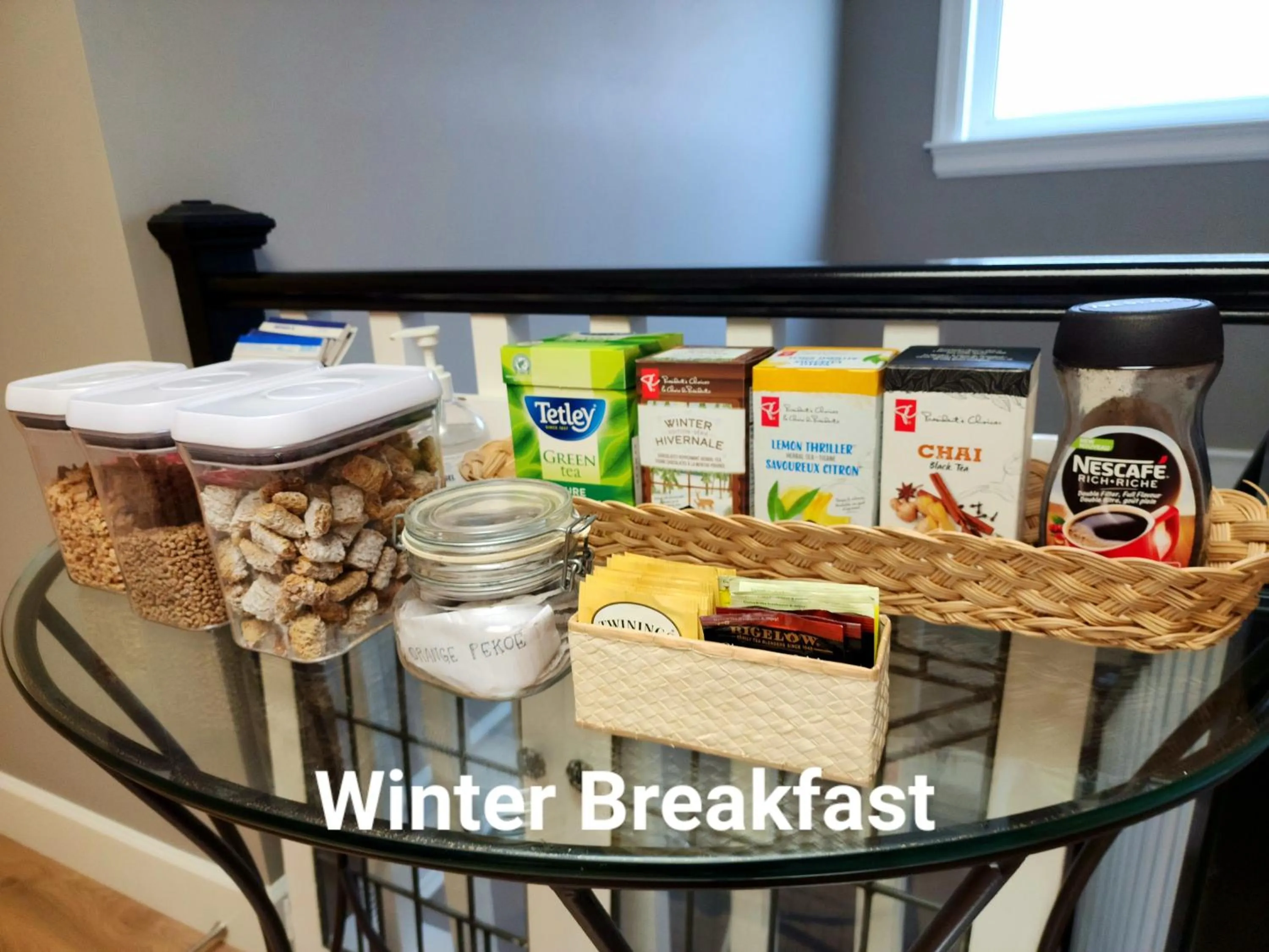 Coffee/tea facilities in Vancouver Traveller B&B