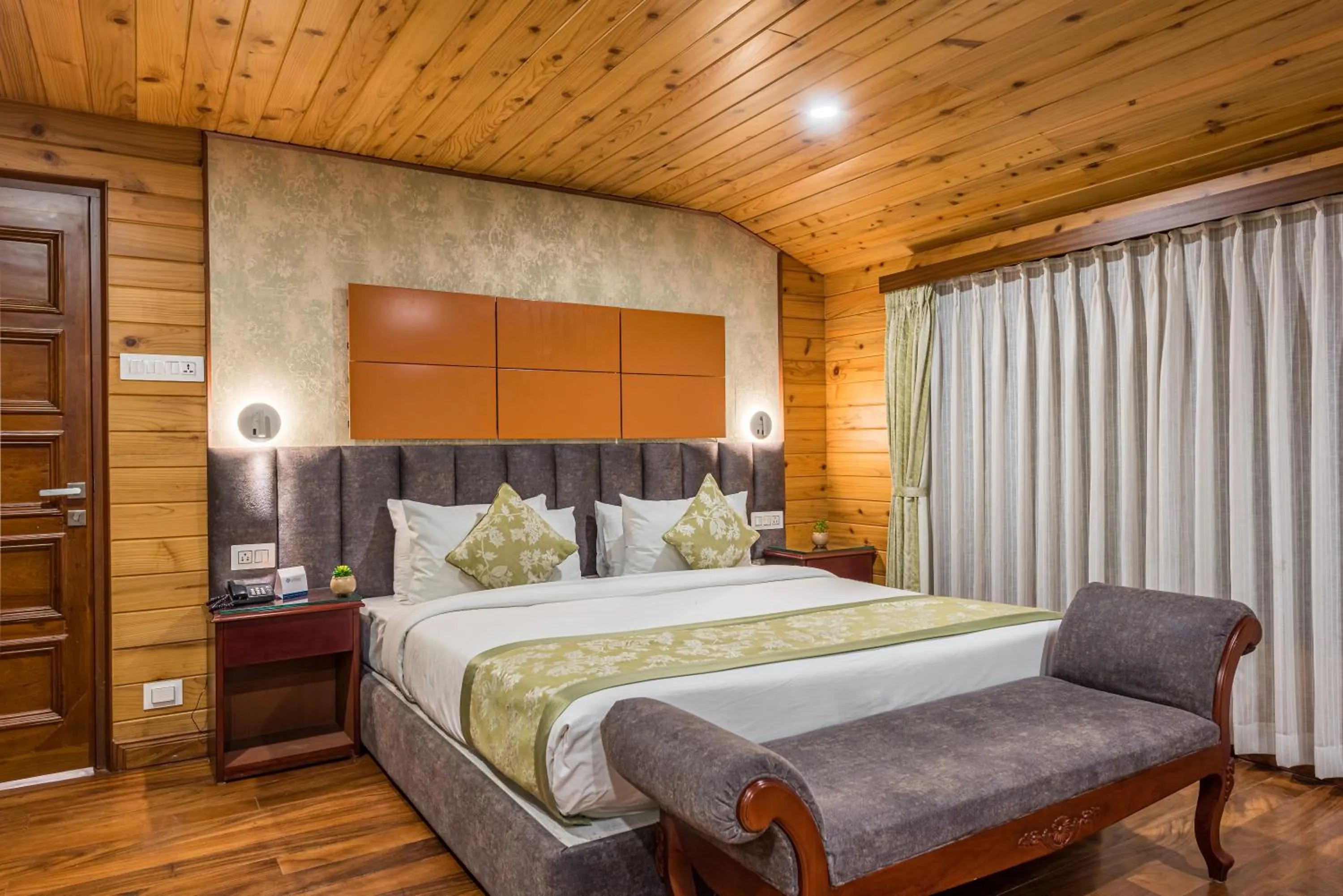 Bed in Udaan Dekeling Resort, Darjeeling