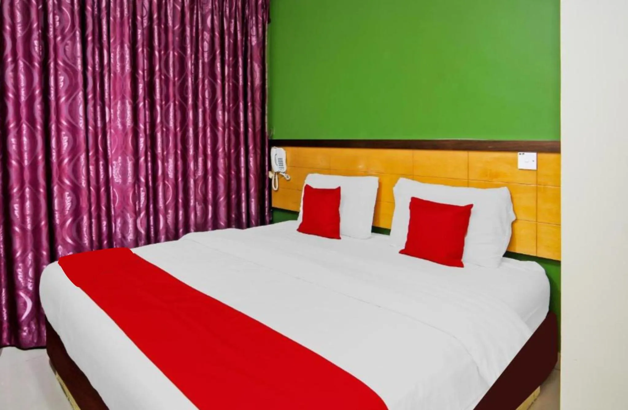 Bedroom, Bed in Holiday Mansion Inn Sibu