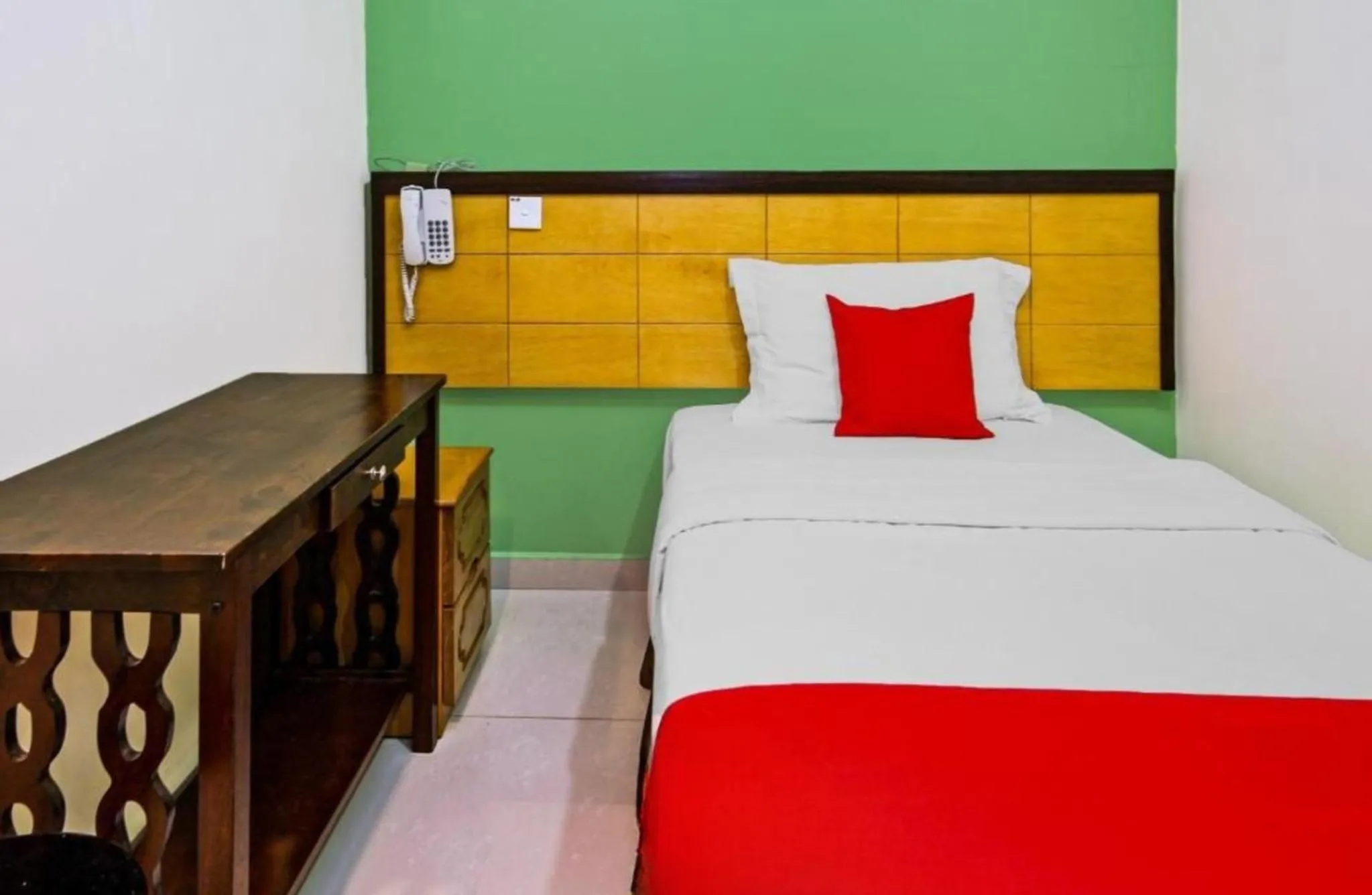 Bedroom, Bed in Holiday Mansion Inn Sibu