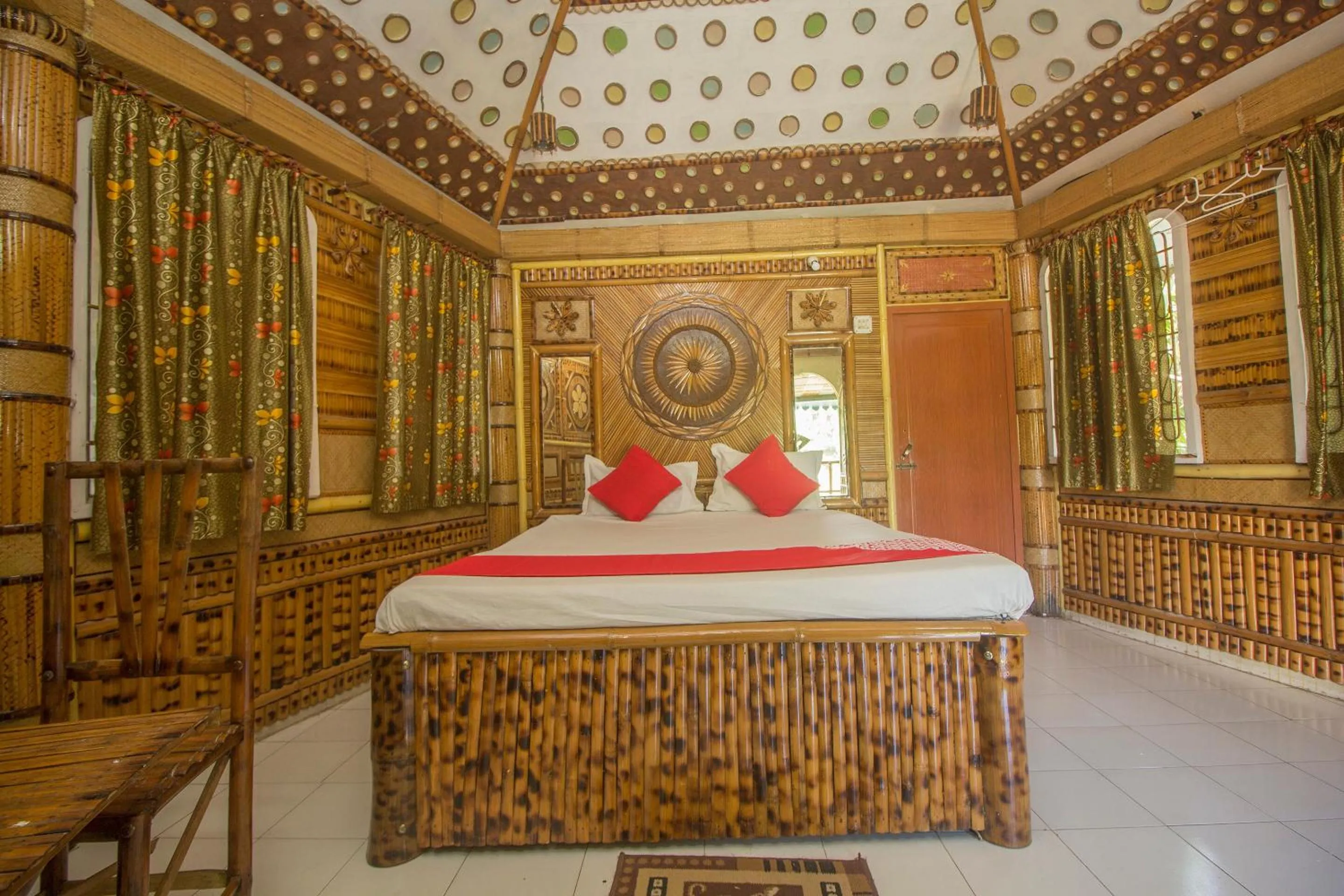 Bedroom in Hotel O 46691 Jaldapara Rhino Resort