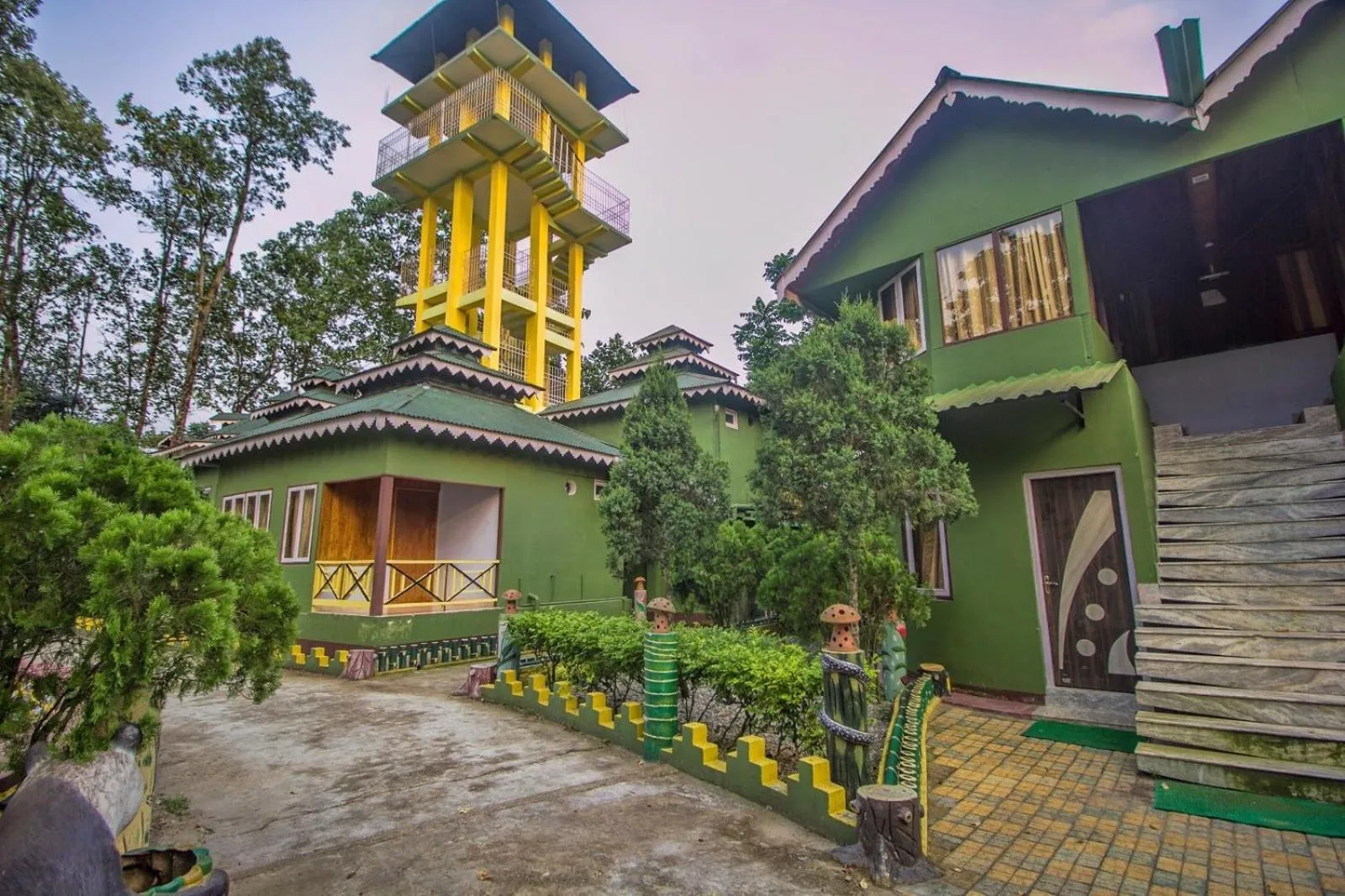 Facade/entrance in Hotel O 46691 Jaldapara Rhino Resort