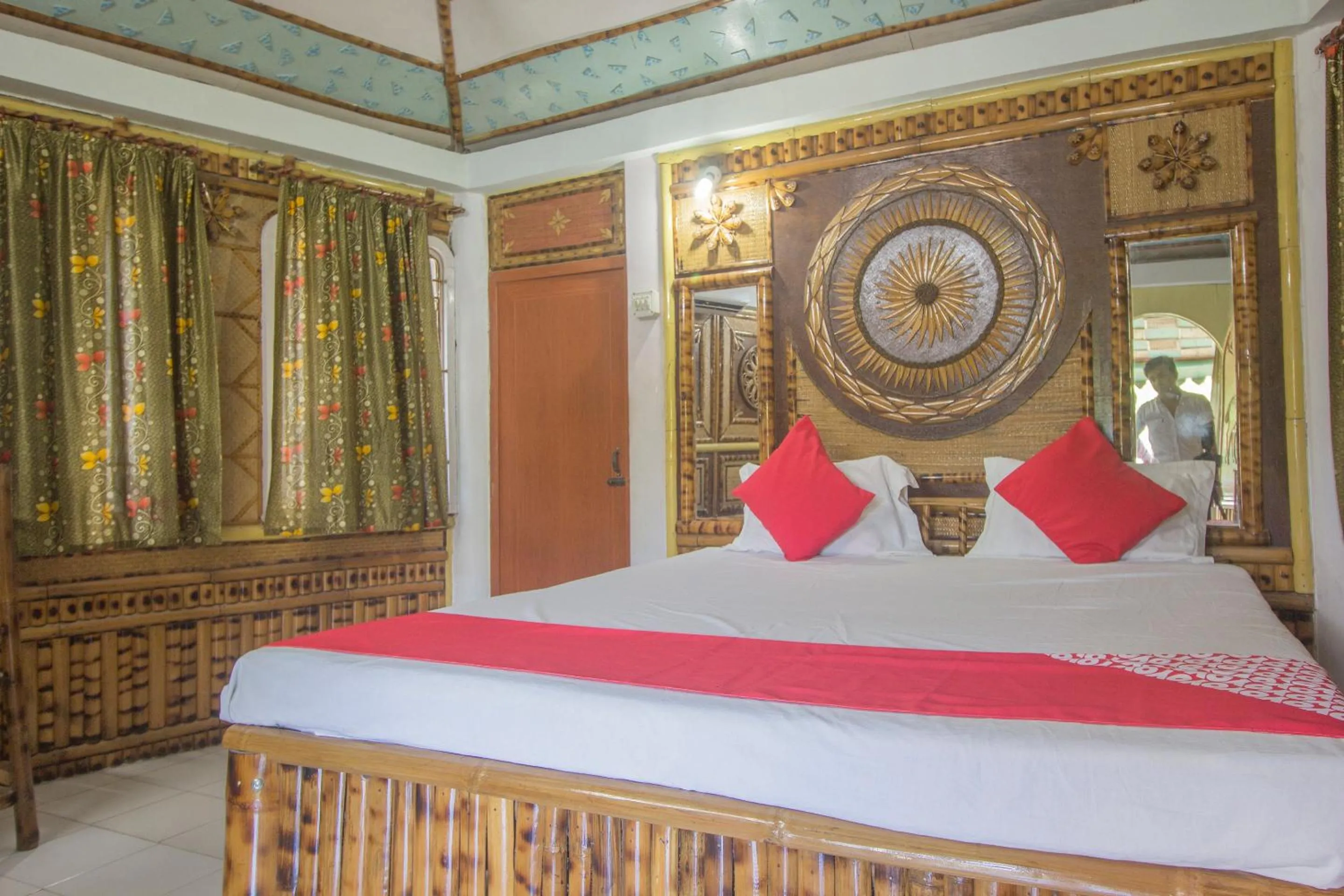 Bedroom in Hotel O 46691 Jaldapara Rhino Resort