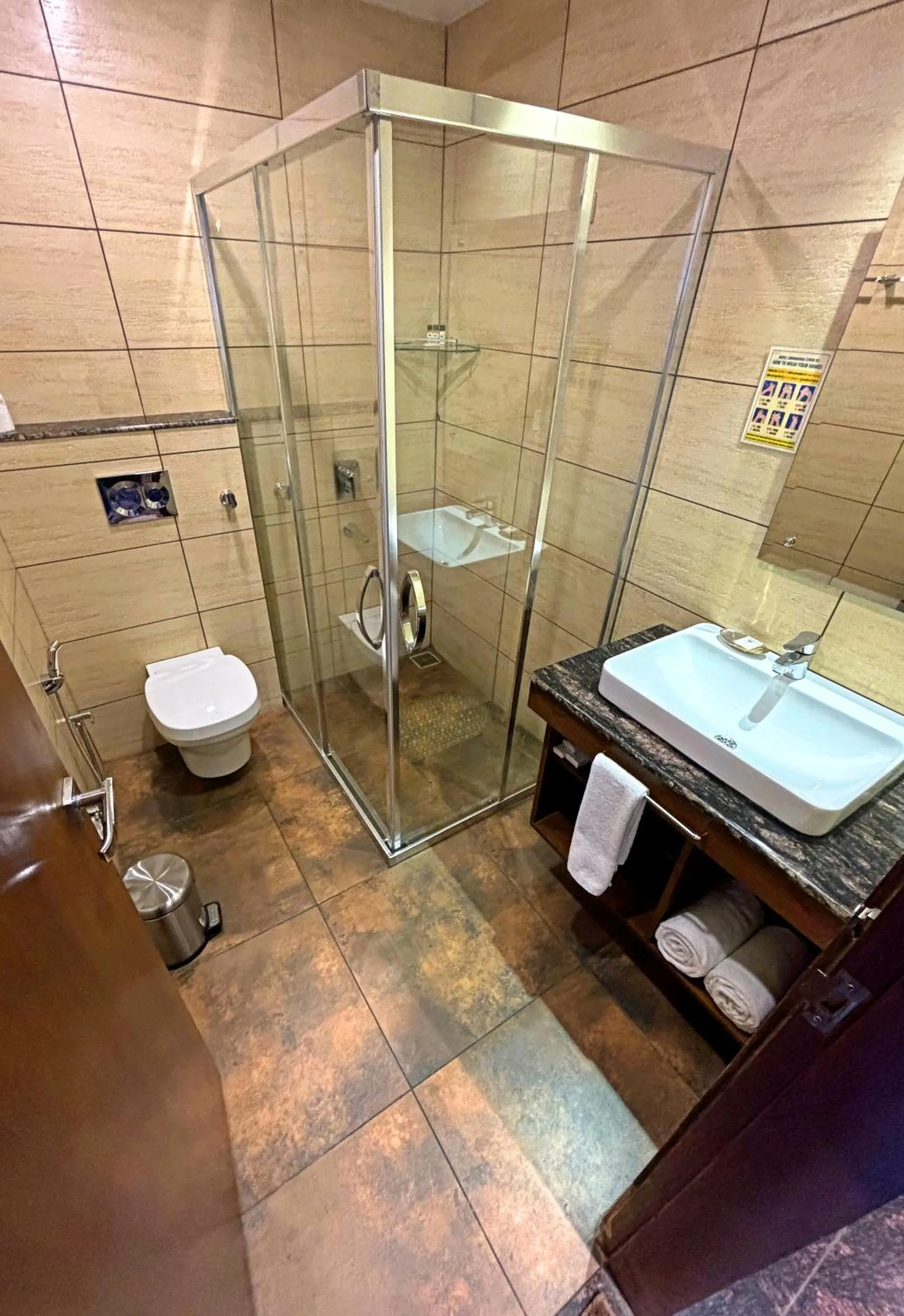 Bathroom in The Retreat Mashobra, Shimla