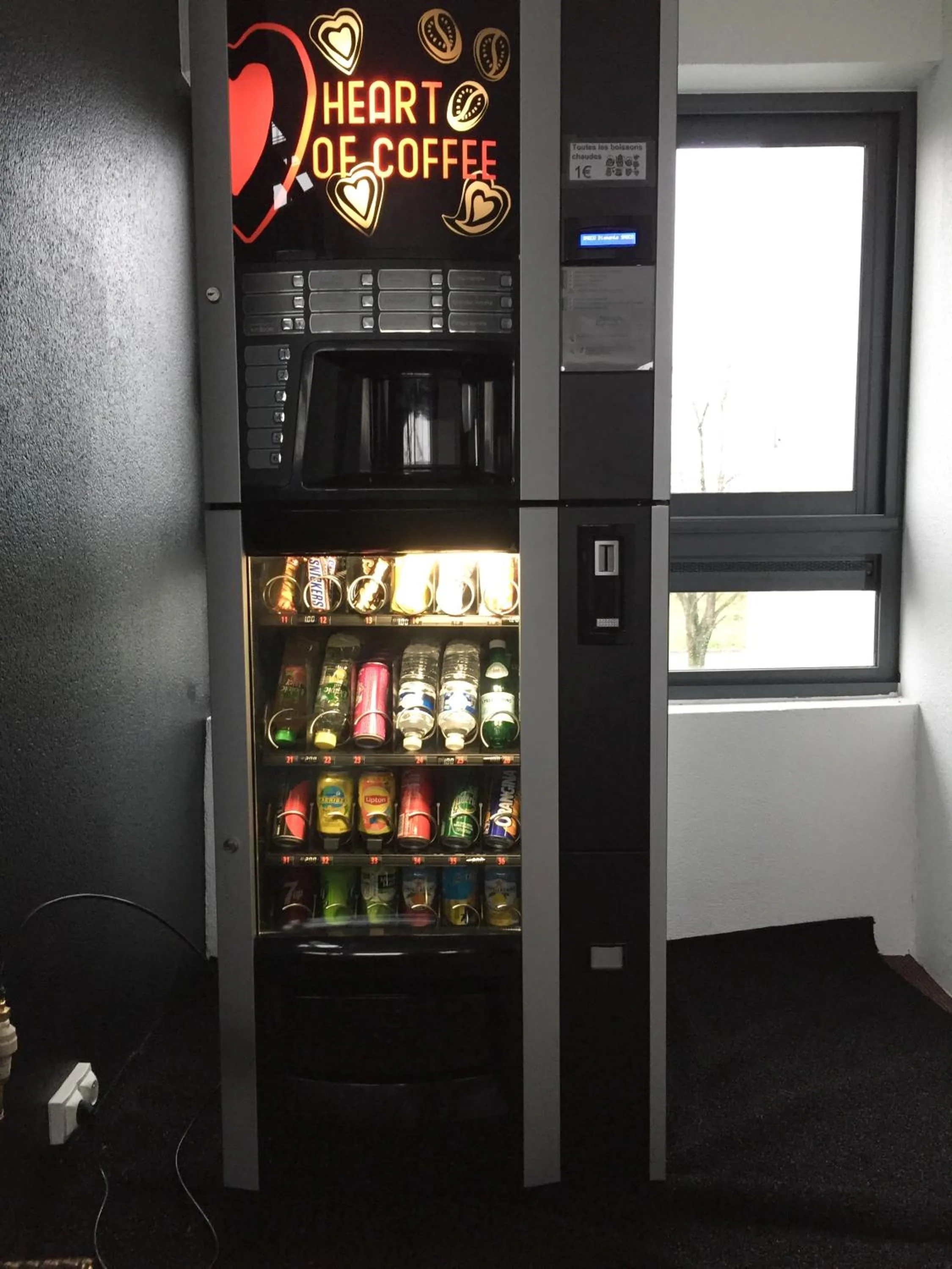 Food in Kyriad Direct La Rochelle Aytré