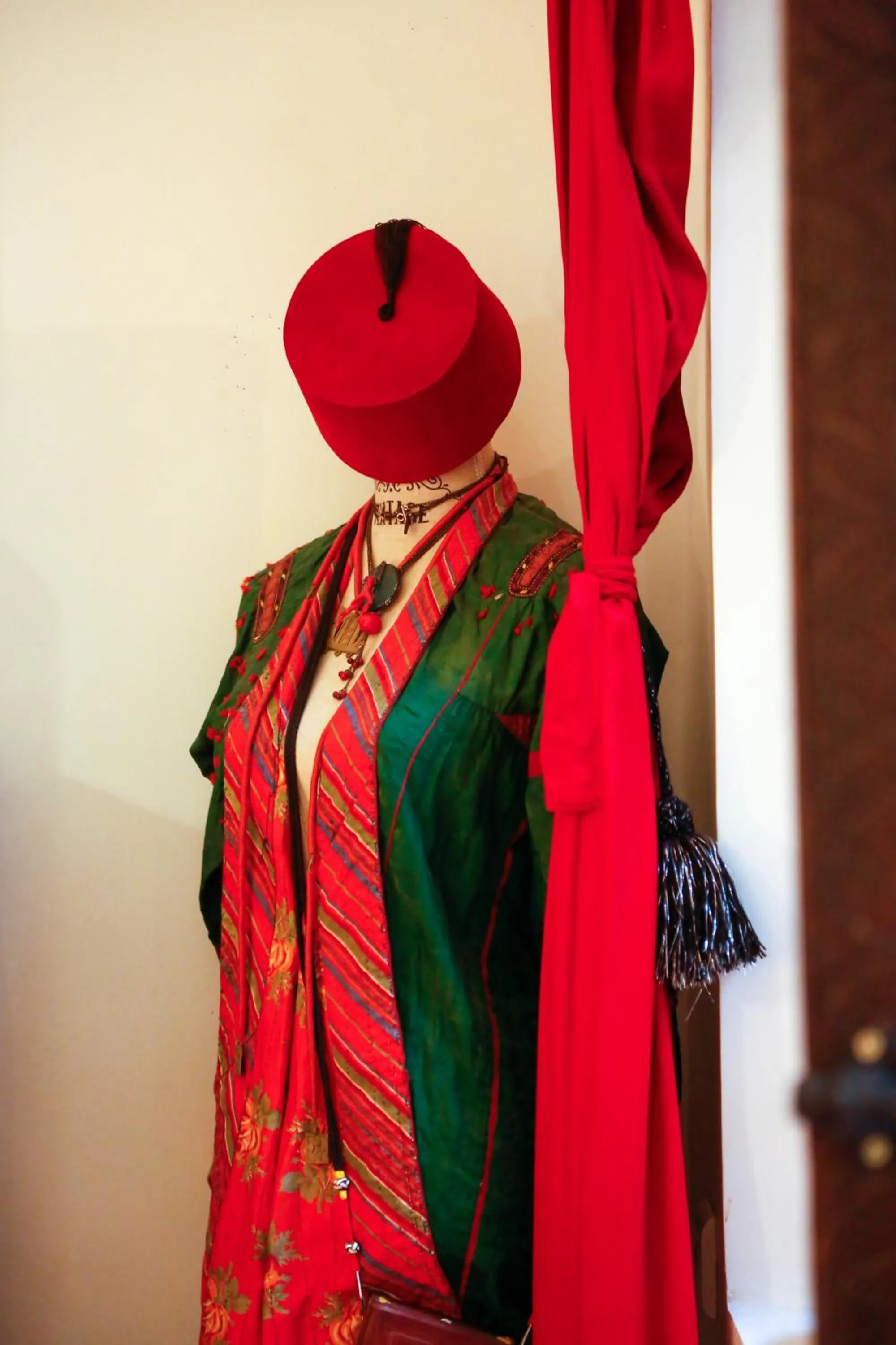 Decorative detail in Riad Dada Mouss & Suites