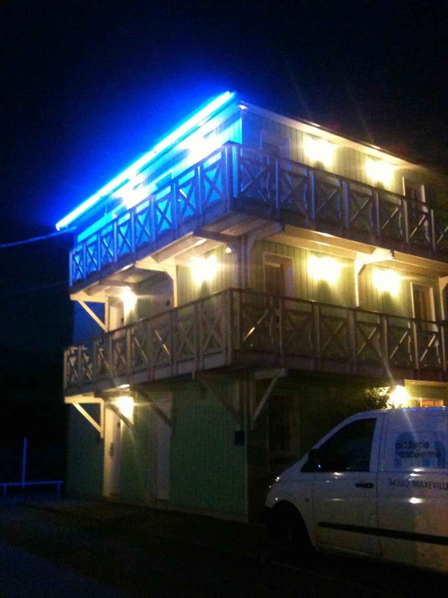 Facade/entrance in initial by balladins Roissy / Saint-Mard