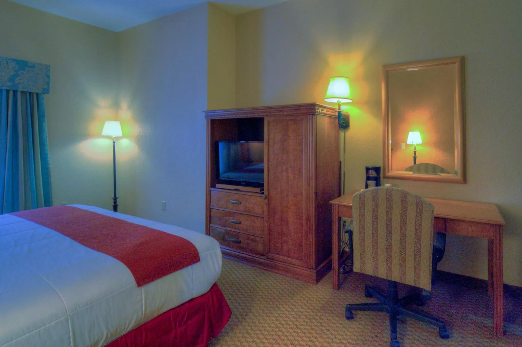 Bed in Hotel M Mount Pocono