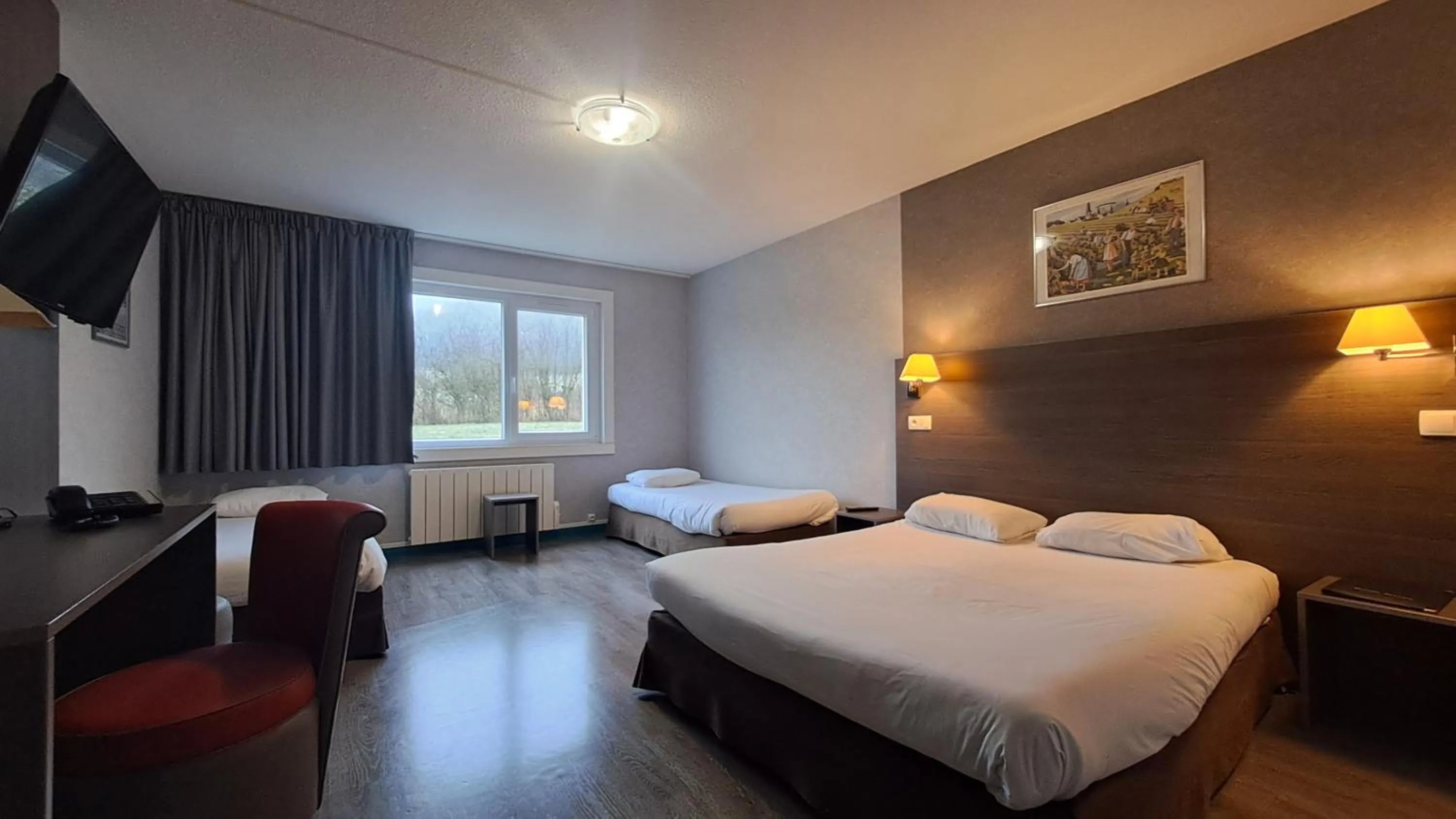 Photo of the whole room, Bed in Hotel Val Vert