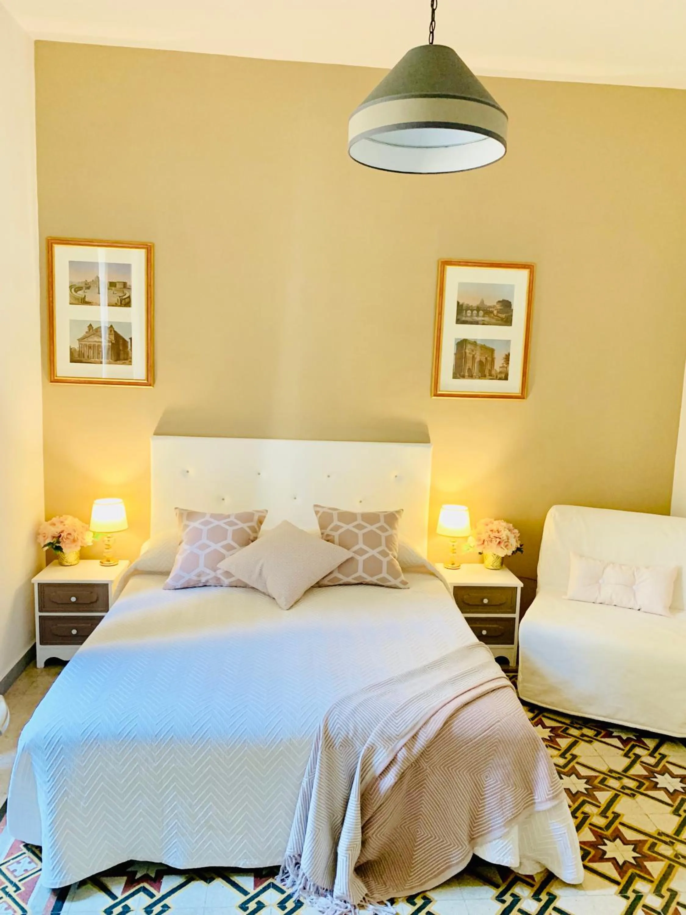 Bed in Mama Roma Domus